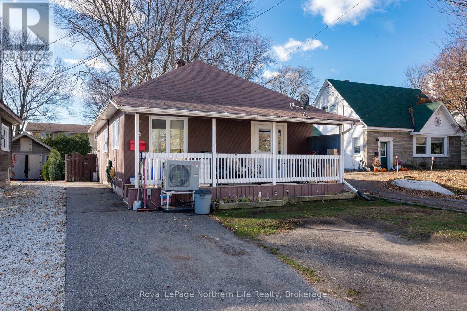 85 CAMPBELL AVENUE, north bay (ferris), Ontario