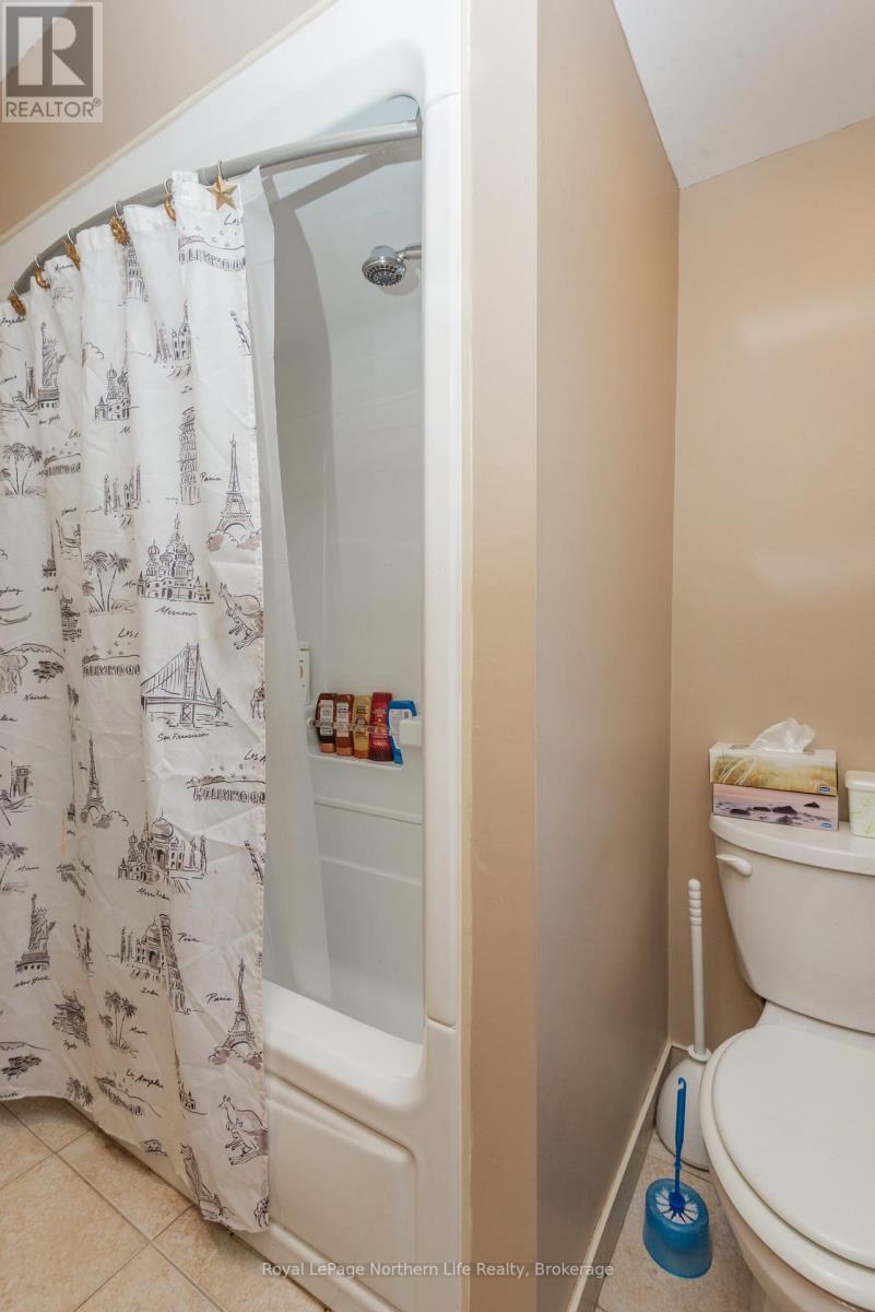 85 Campbell Avenue, North Bay, Ontario P1A 1V7 - Photo 21 - X12513114