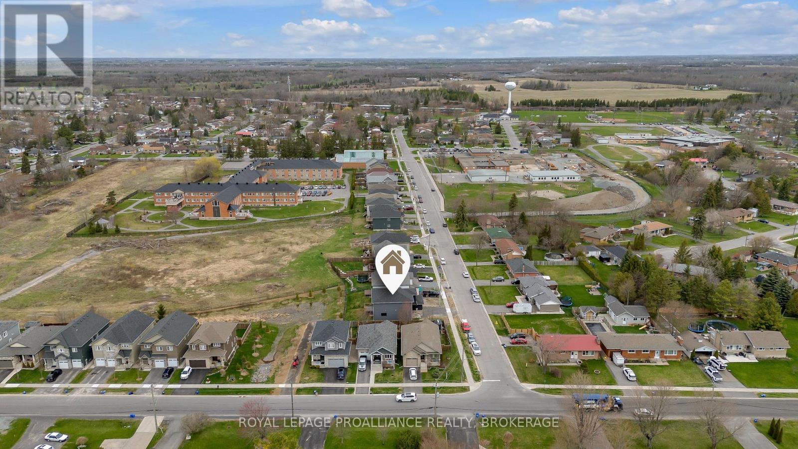 2 Park Crescent, Loyalist (Amherstview), Ontario  K7N 0C2 - Photo 35 - X12512806