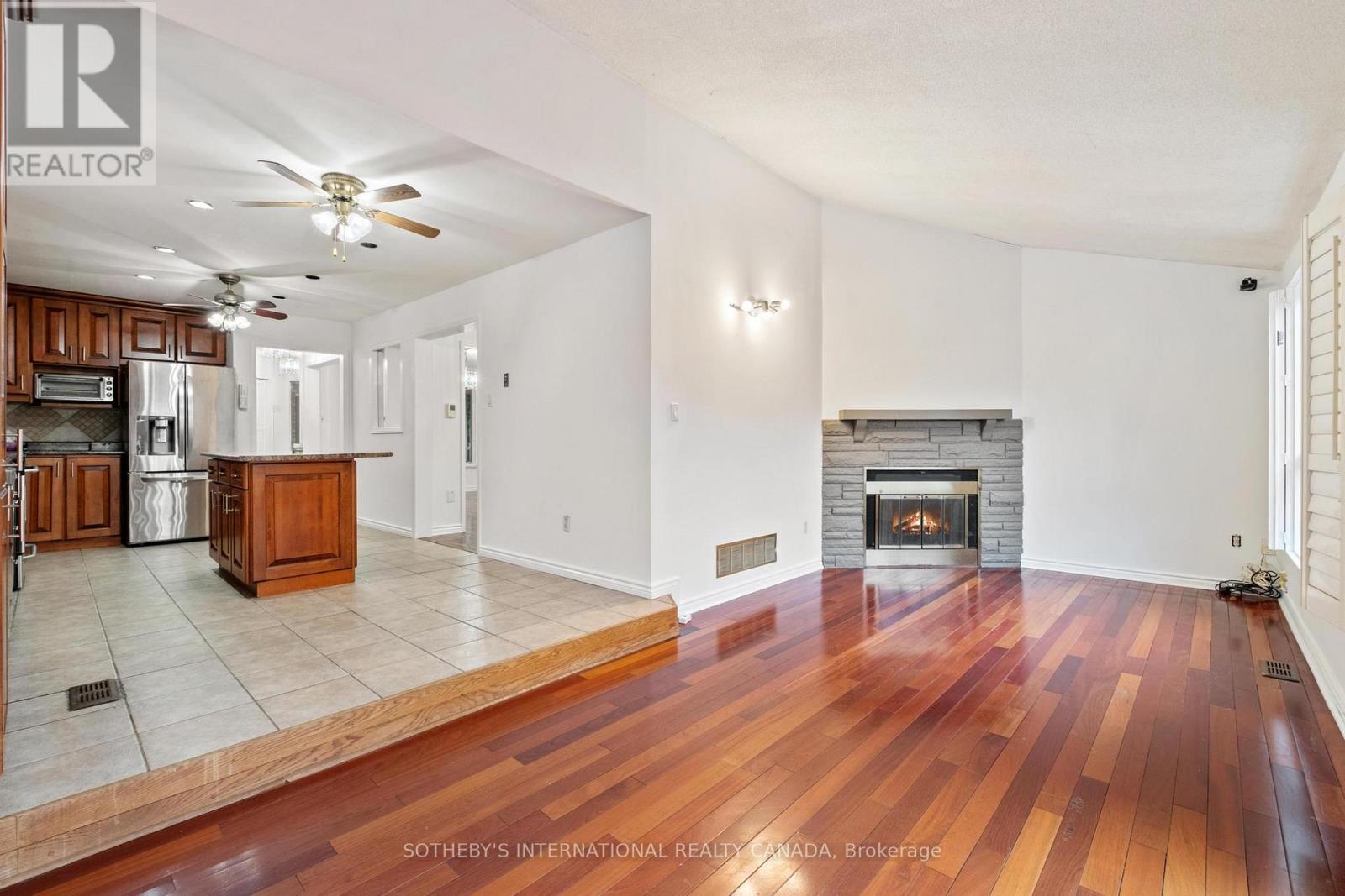 3631 Cherrington Crescent, Mississauga, Ontario  L5L 5C6 - Photo 13 - W12512774