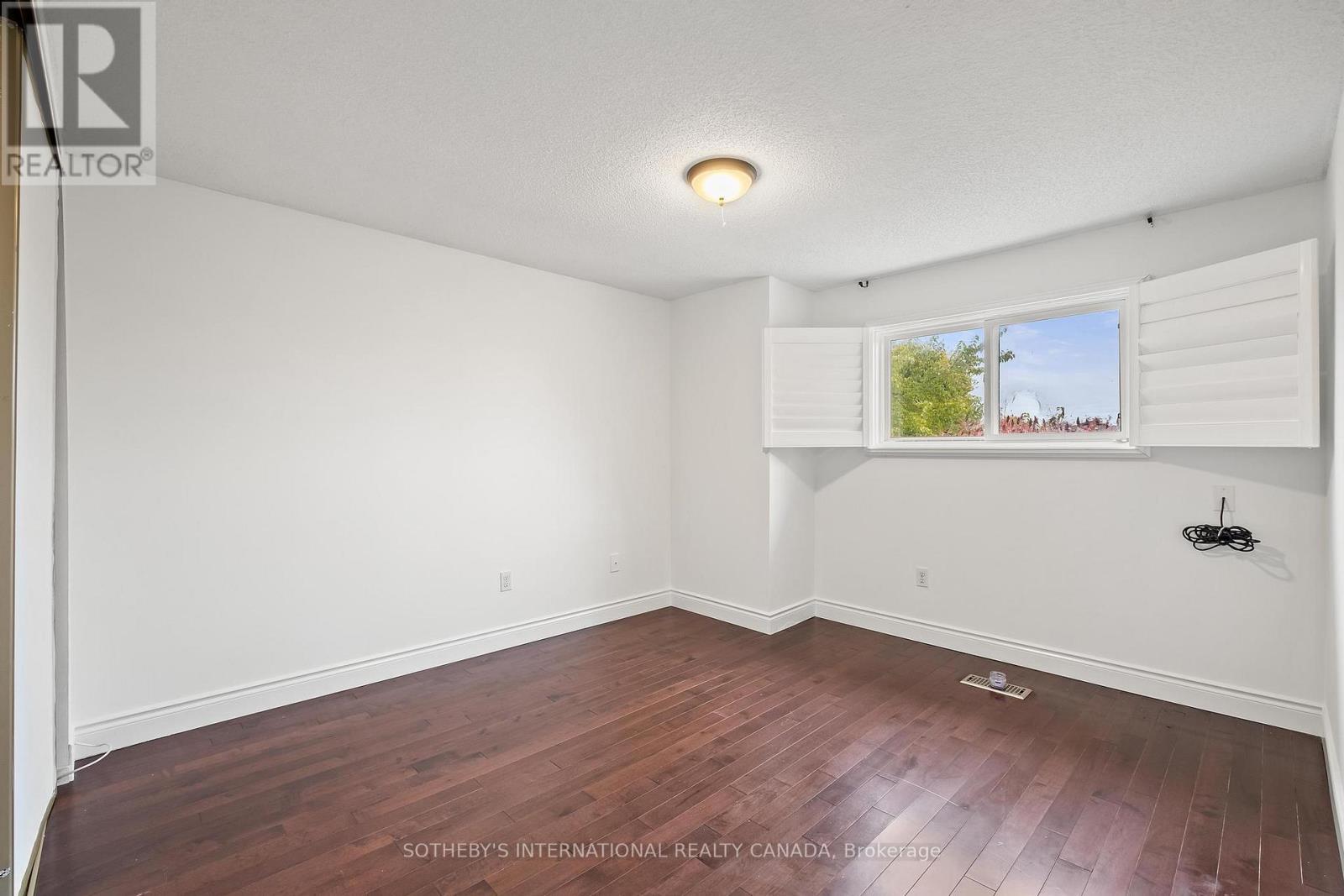 3631 Cherrington Crescent, Mississauga, Ontario  L5L 5C6 - Photo 24 - W12512774