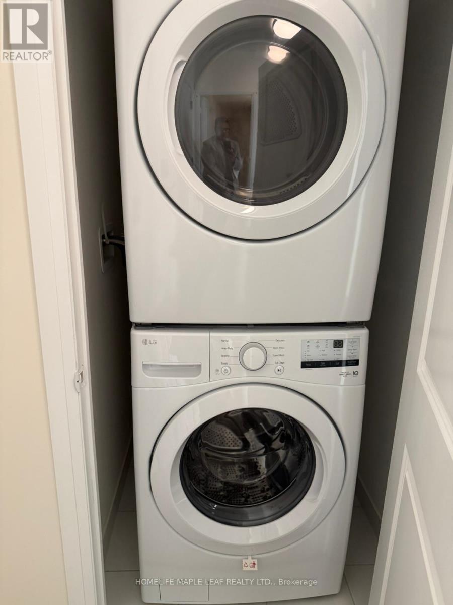 3803 - 15 Watergarden Drive, Mississauga, Ontario  L5R 0H4 - Photo 25 - W12512846