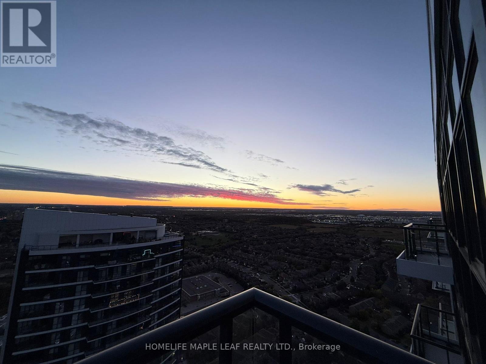 3803 - 15 Watergarden Drive, Mississauga, Ontario  L5R 0H4 - Photo 33 - W12512846