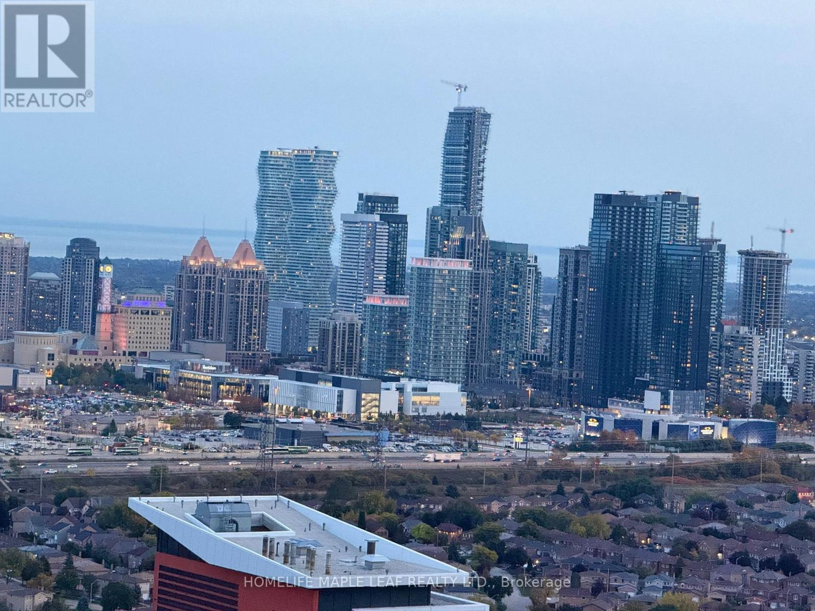 3803 - 15 Watergarden Drive, Mississauga, Ontario  L5R 0H4 - Photo 42 - W12512846