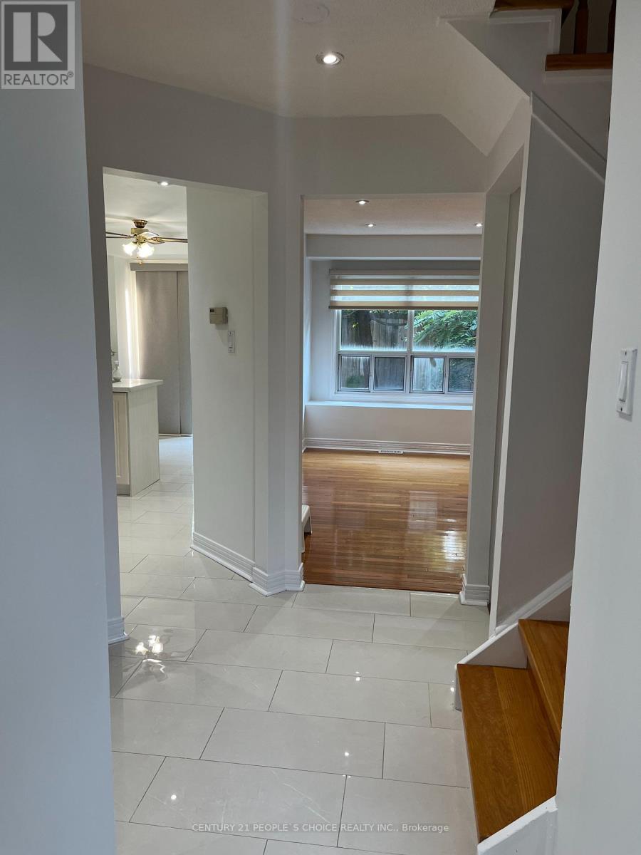 50 - 3600 Colonial Drive, Mississauga, Ontario  L5L 5P5 - Photo 4 - W12512886