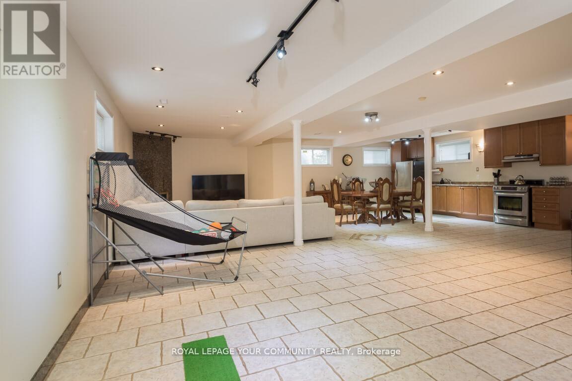 63 Rolling Hills Lane, Caledon, Ontario  L7E 1T8 - Photo 36 - W12512898