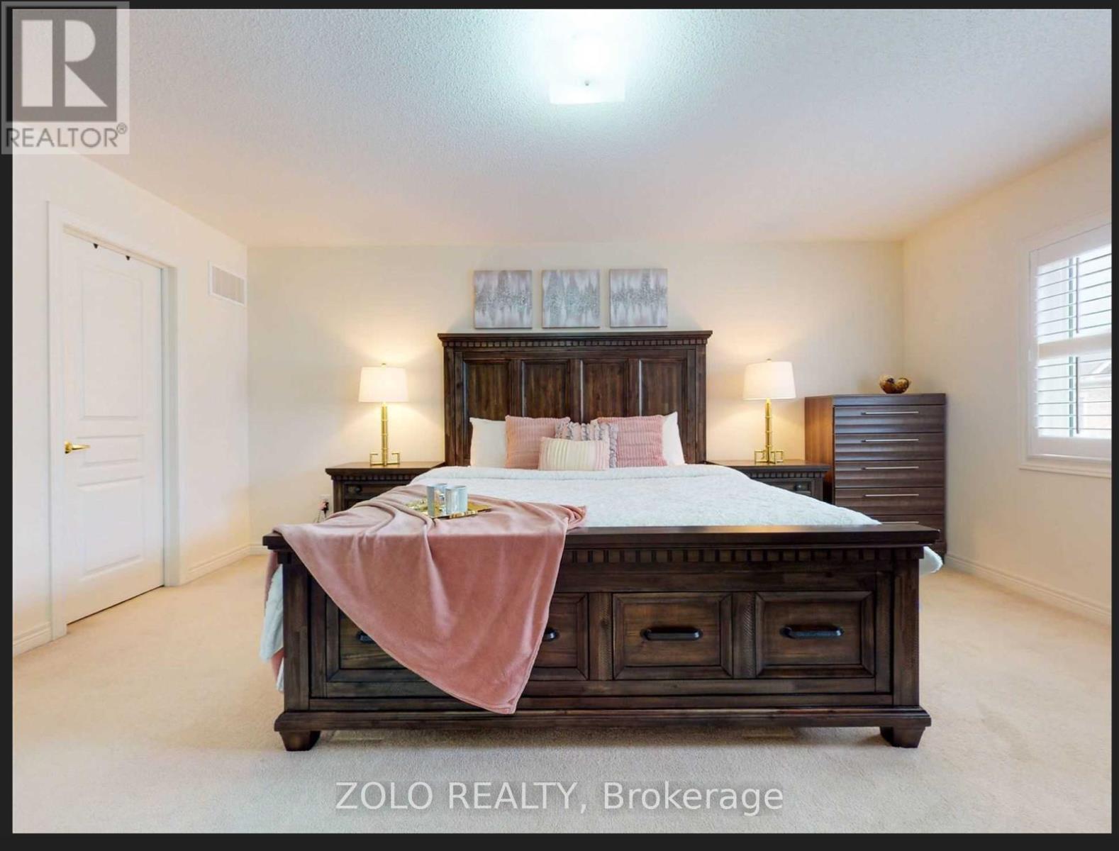 107 Thornbush Boulevard, Brampton, Ontario  L7A 4J9 - Photo 9 - W12512916