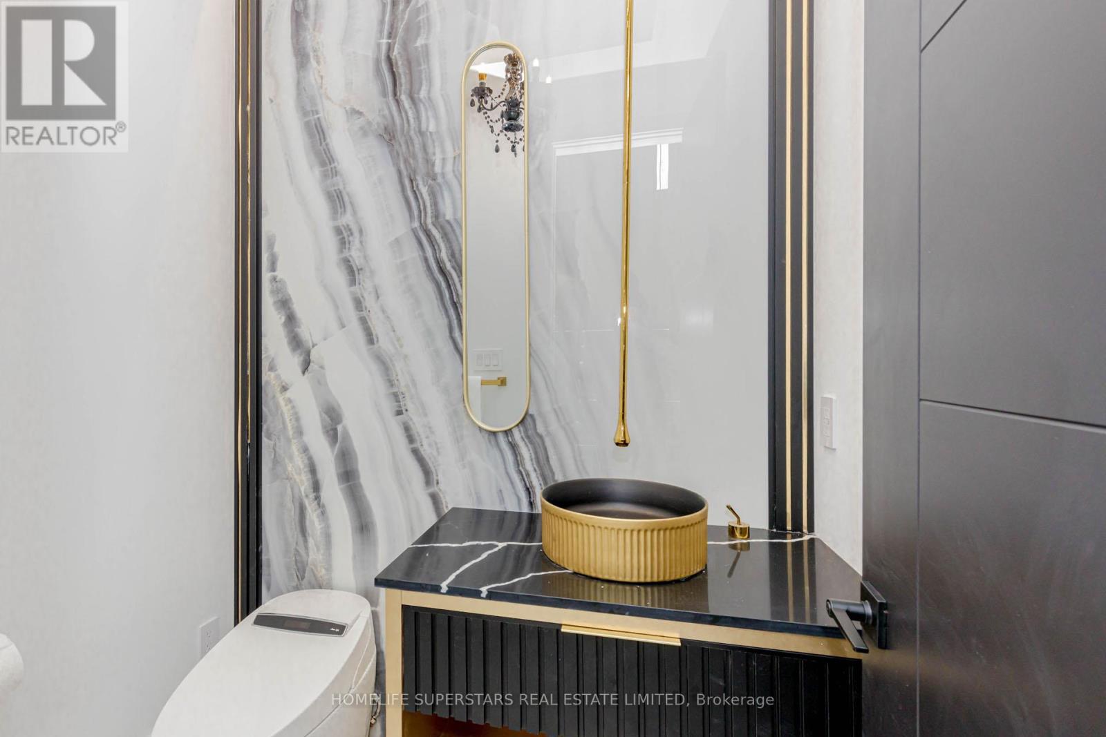 75 Silverstone Drive, Toronto, Ontario  M9V 3G4 - Photo 14 - W12512930