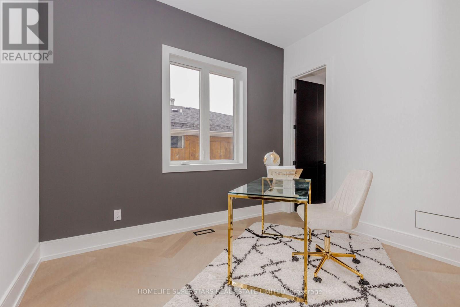 75 Silverstone Drive, Toronto, Ontario  M9V 3G4 - Photo 15 - W12512930