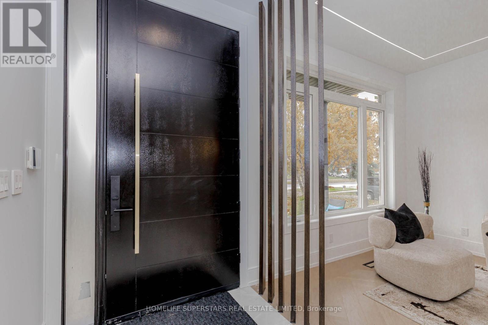 75 Silverstone Drive, Toronto, Ontario  M9V 3G4 - Photo 2 - W12512930