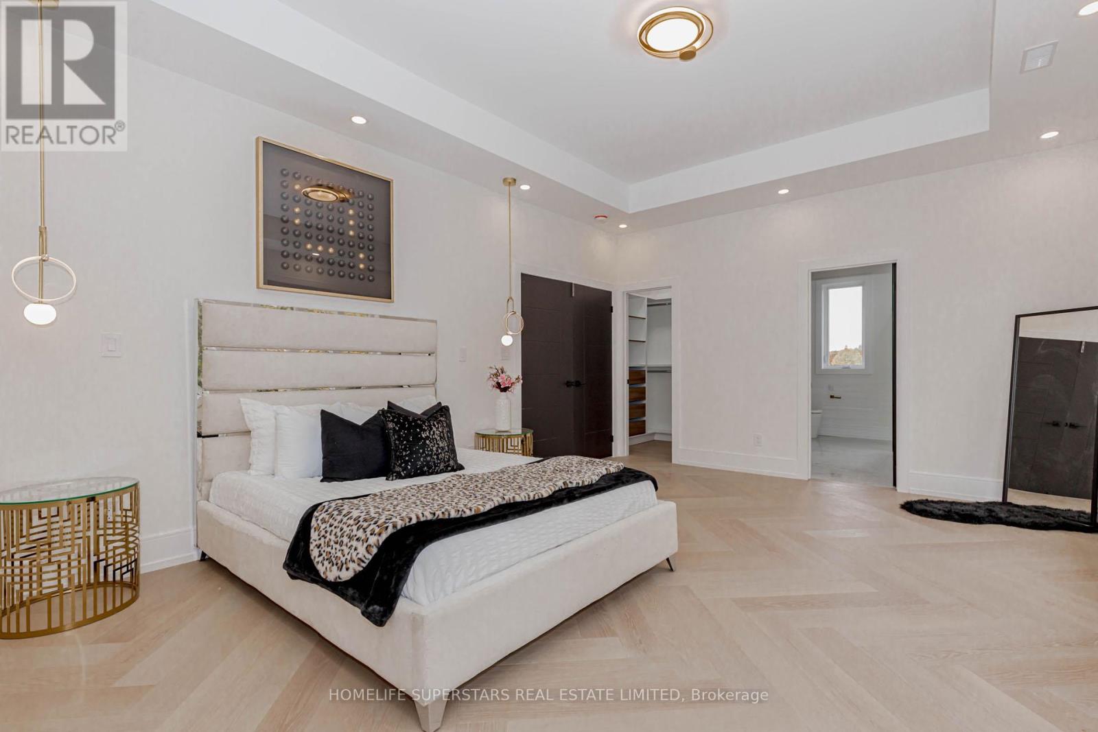 75 Silverstone Drive, Toronto, Ontario  M9V 3G4 - Photo 20 - W12512930