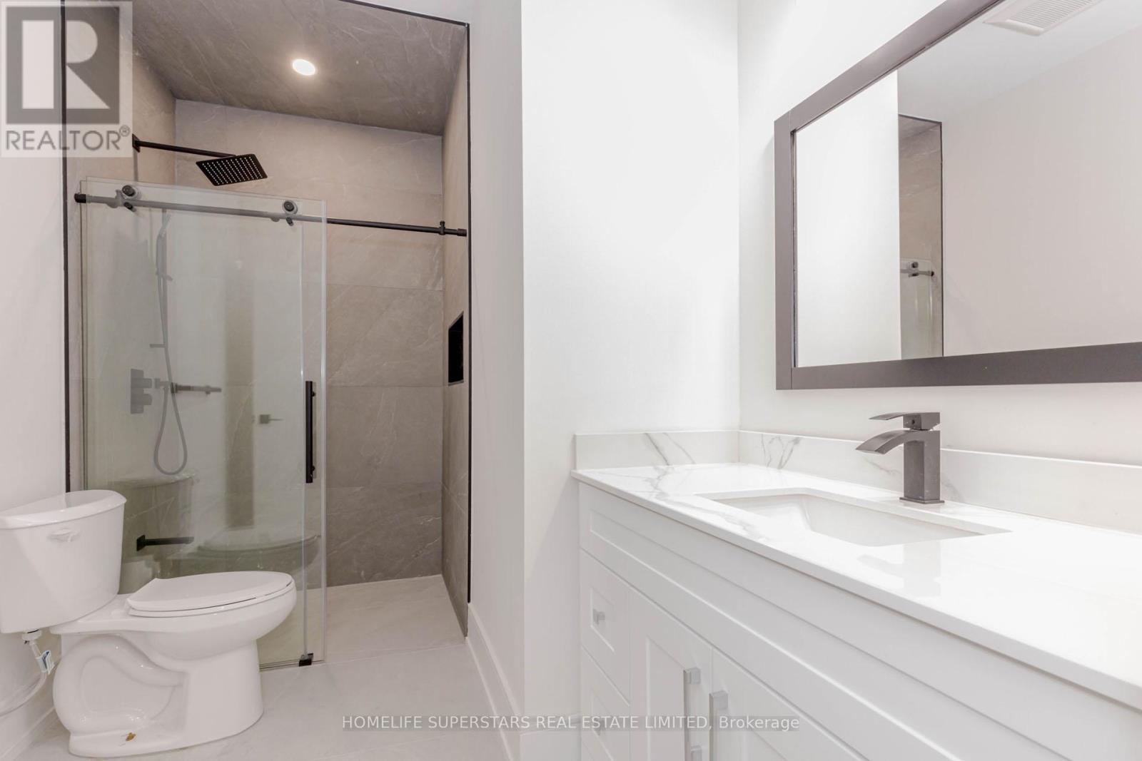 75 Silverstone Drive, Toronto, Ontario  M9V 3G4 - Photo 30 - W12512930