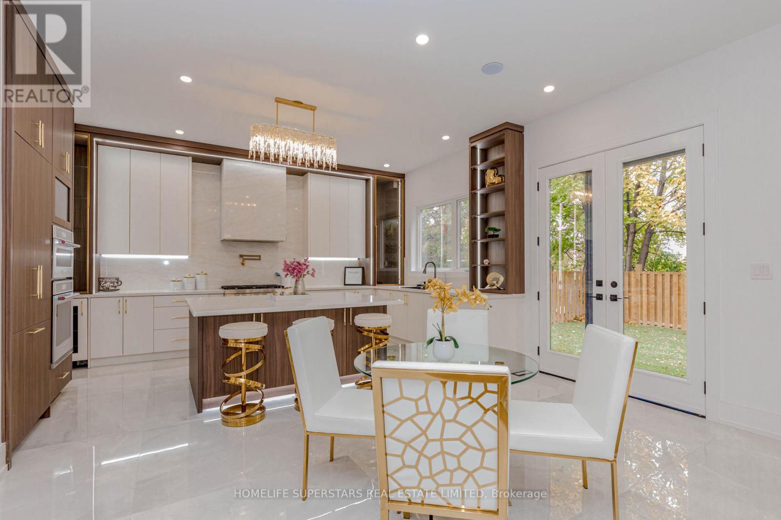 75 Silverstone Drive, Toronto, Ontario  M9V 3G4 - Photo 7 - W12512930