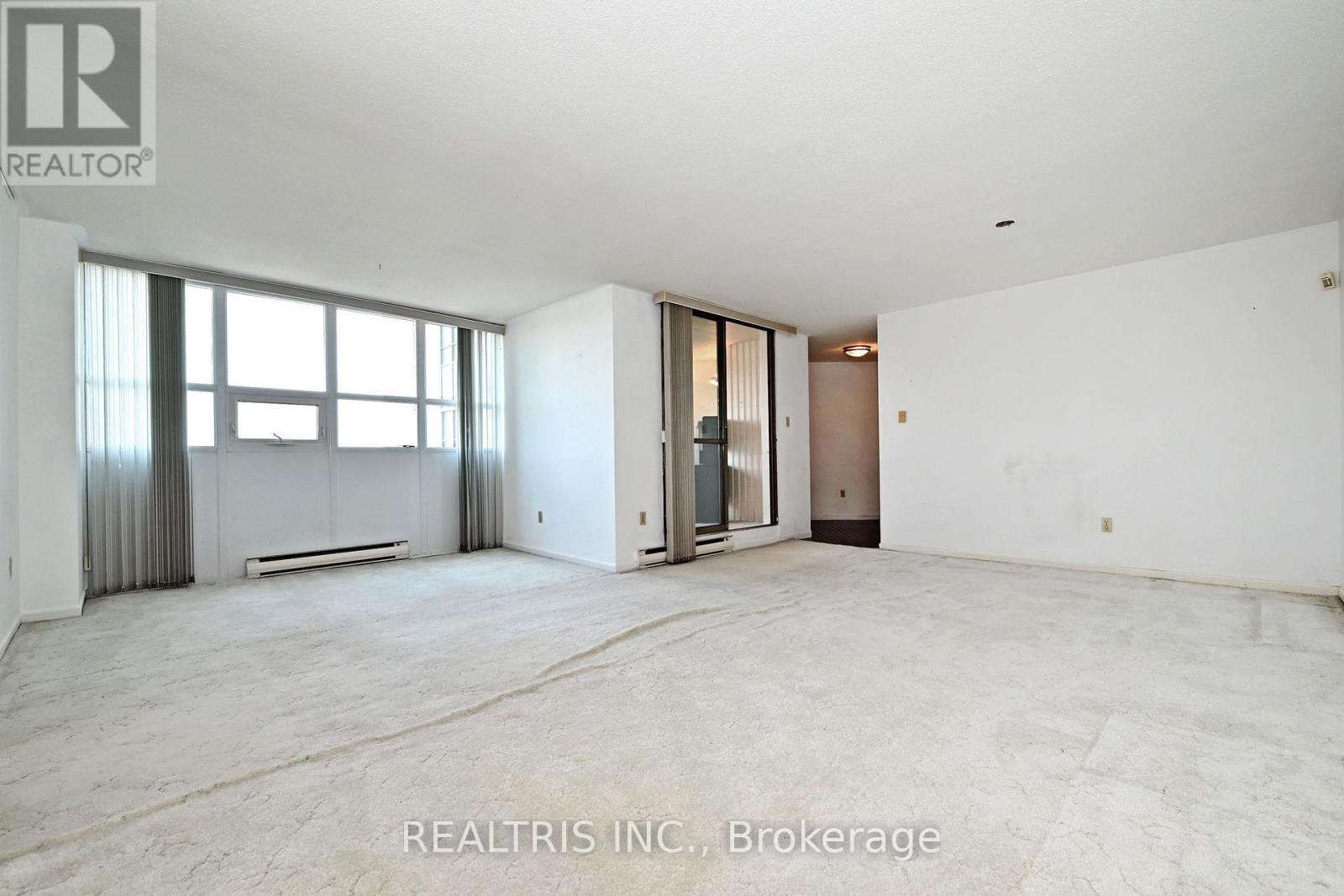 807 - 2323 Confederation Parkway, Mississauga, Ontario  L5B 1R6 - Photo 14 - W12512938