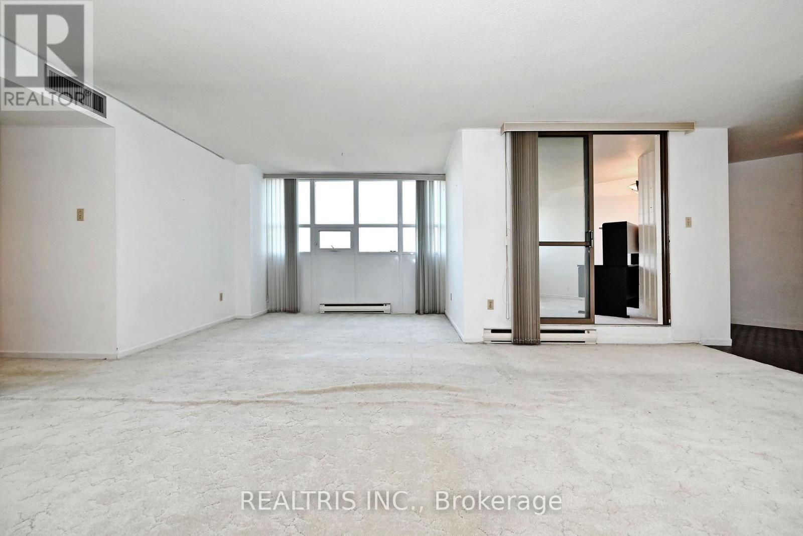 807 - 2323 Confederation Parkway, Mississauga, Ontario  L5B 1R6 - Photo 15 - W12512938