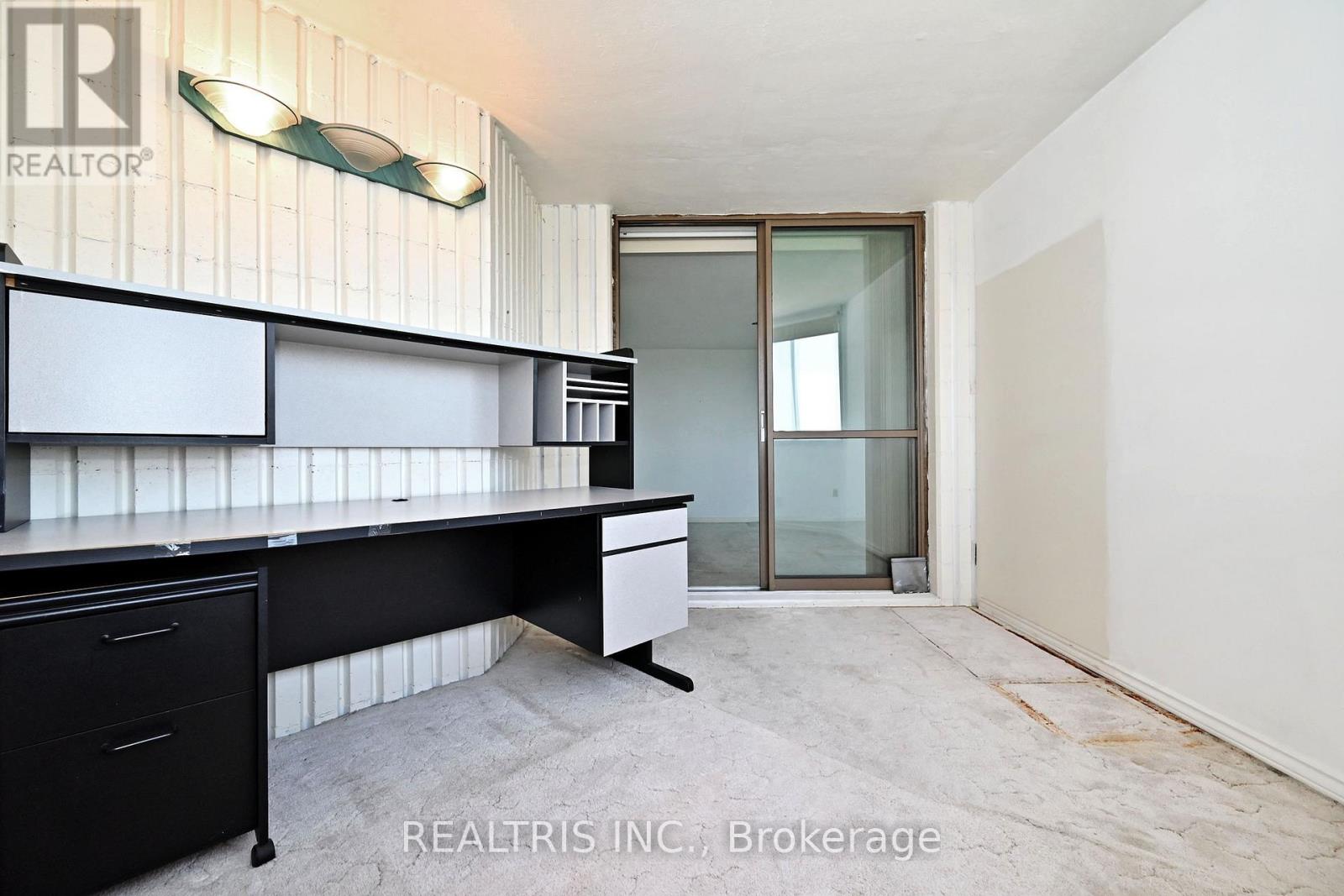 807 - 2323 Confederation Parkway, Mississauga, Ontario  L5B 1R6 - Photo 22 - W12512938