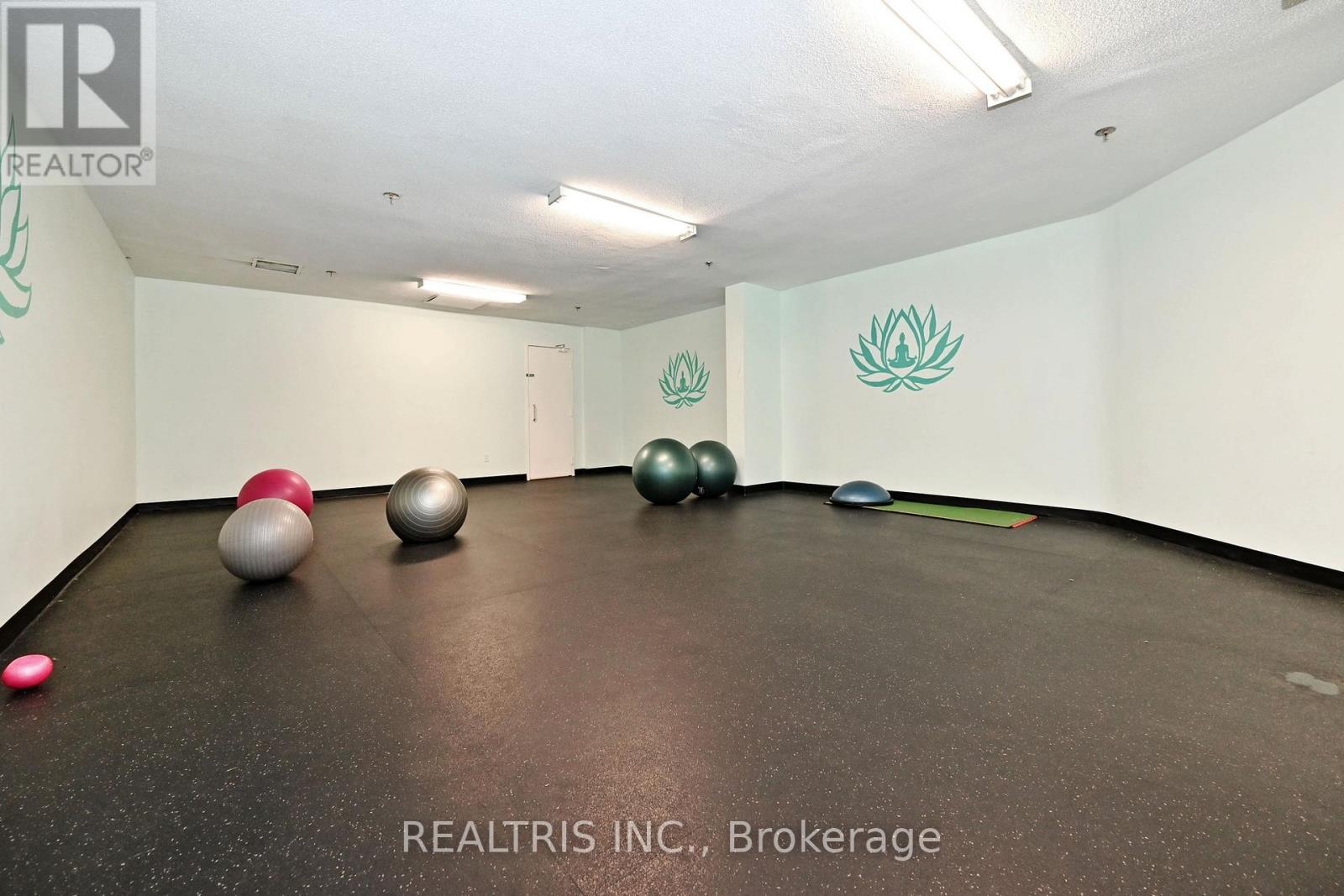 807 - 2323 Confederation Parkway, Mississauga, Ontario  L5B 1R6 - Photo 47 - W12512938