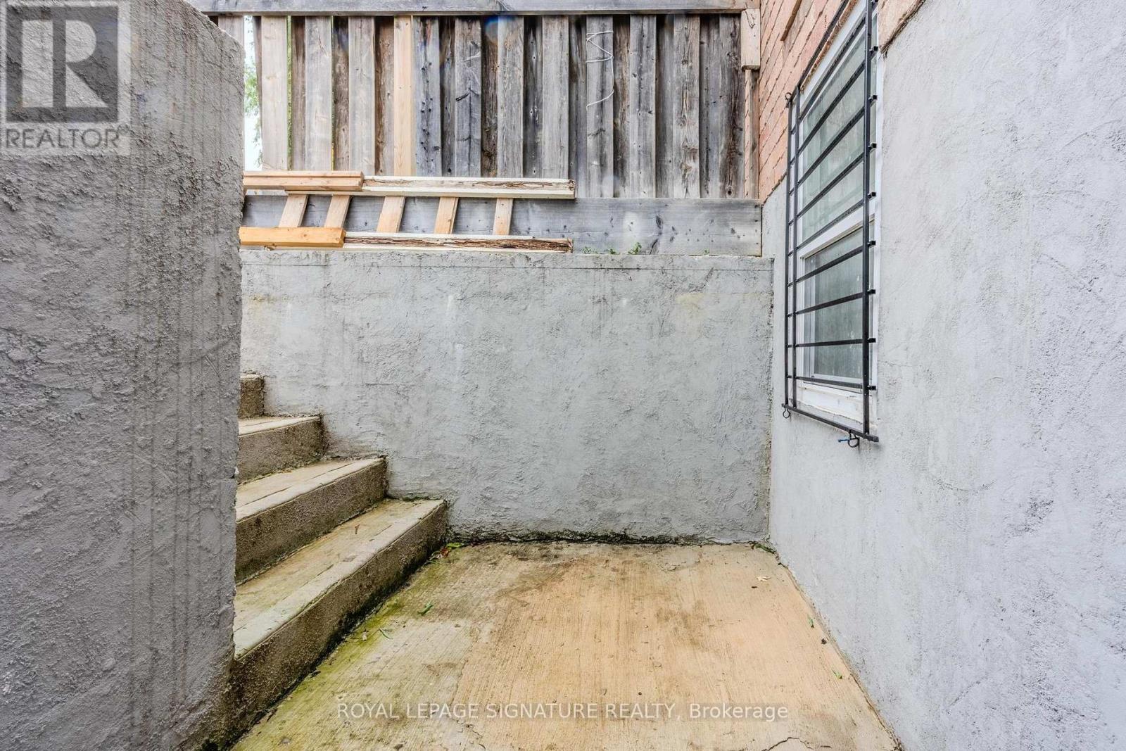 422 Patterson Drive, Milton, Ontario  L9T 5N3 - Photo 7 - W12512958