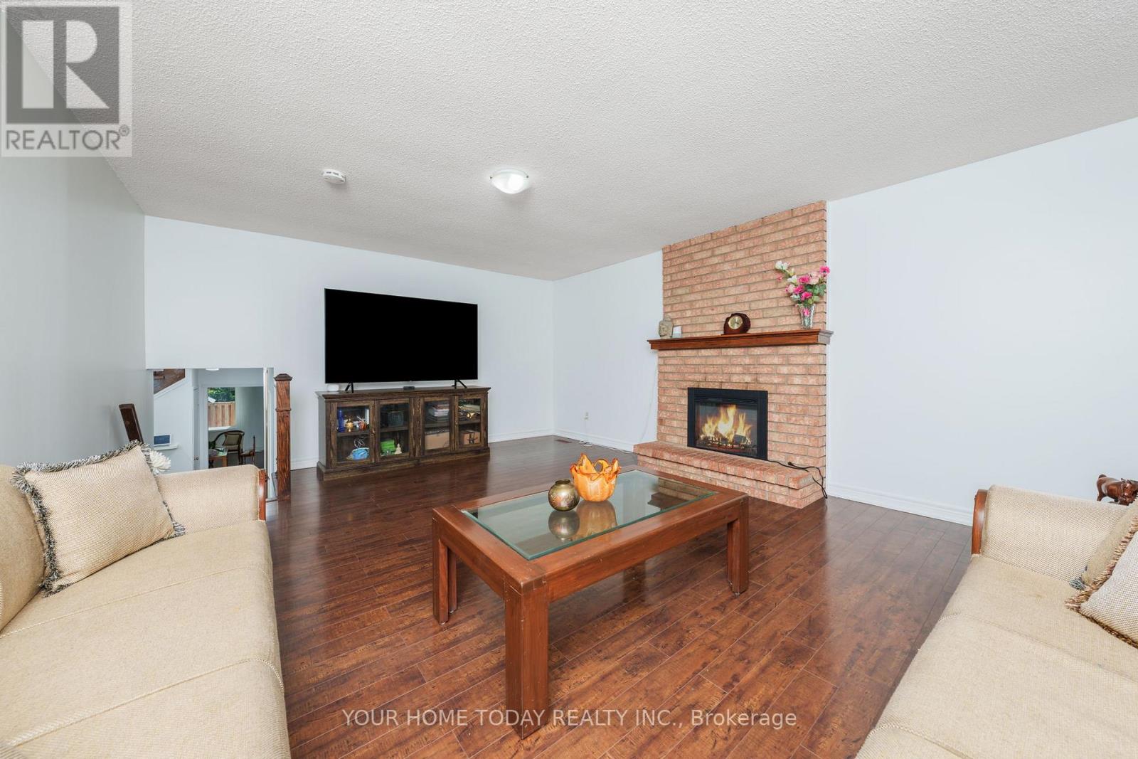 18 Alabaster Drive, Brampton, Ontario  L6V 4E4 - Photo 14 - W12512968