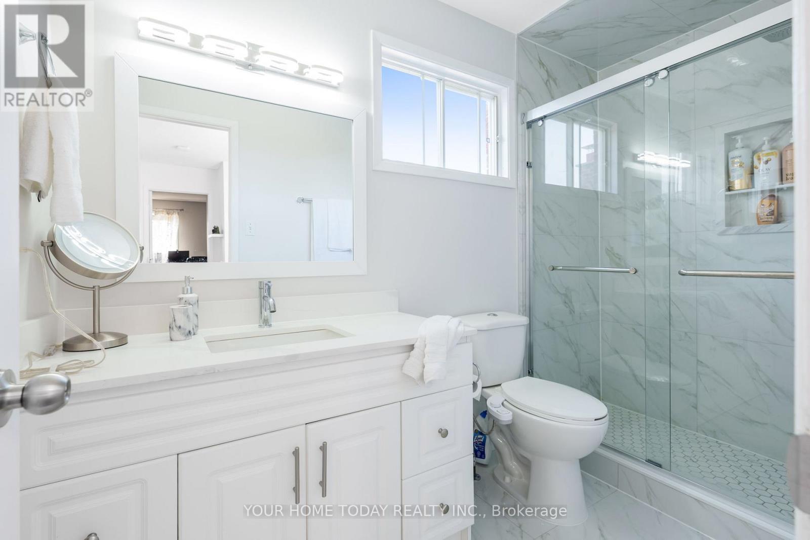 18 Alabaster Drive, Brampton, Ontario  L6V 4E4 - Photo 23 - W12512968