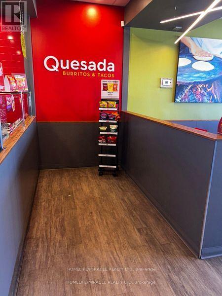 3417 Derry Road E, Mississauga, Ontario L4T 1A8 - Photo 4 - W12512978