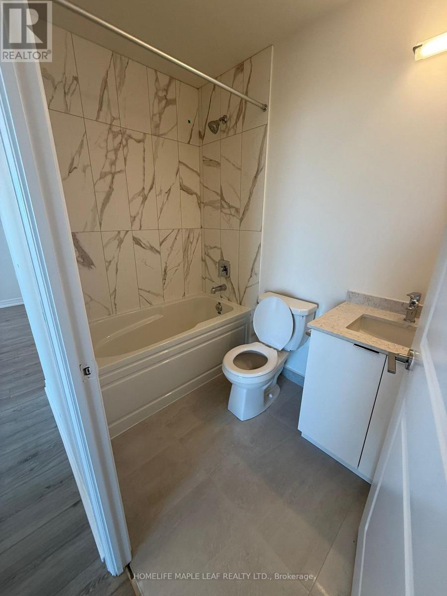 3801 - 15 Watergarden Drive, Mississauga, Ontario  L5R 0H4 - Photo 17 - W12512996