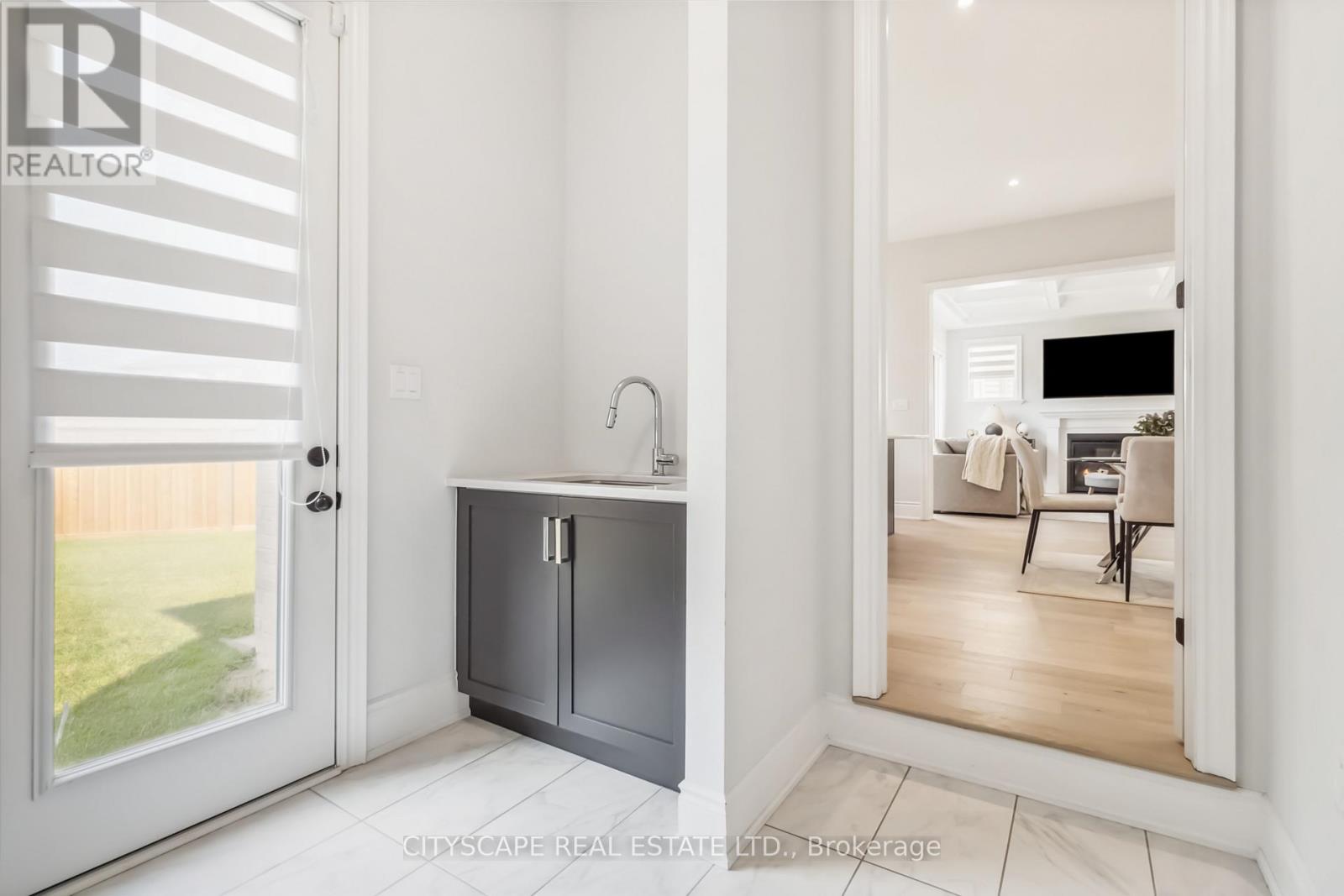 1268 Meadowside Path, Oakville, Ontario  L6M 5M9 - Photo 22 - W12513012