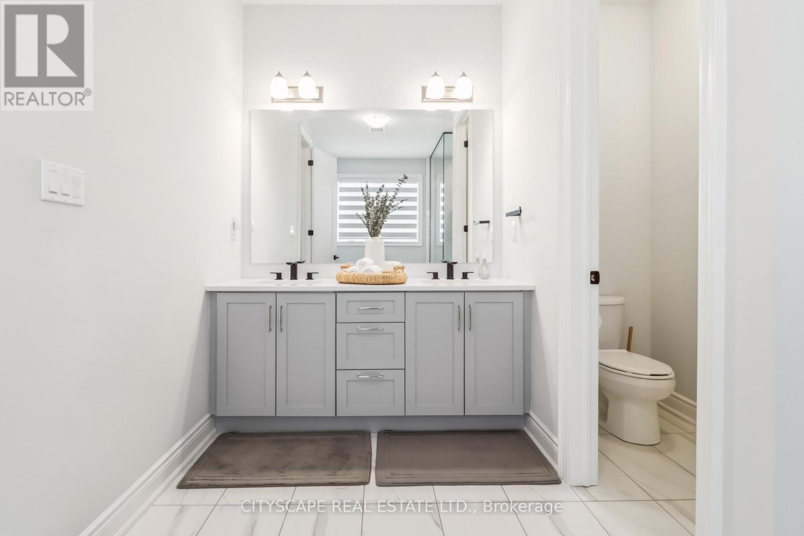 1268 Meadowside Path, Oakville, Ontario  L6M 5M9 - Photo 34 - W12513012