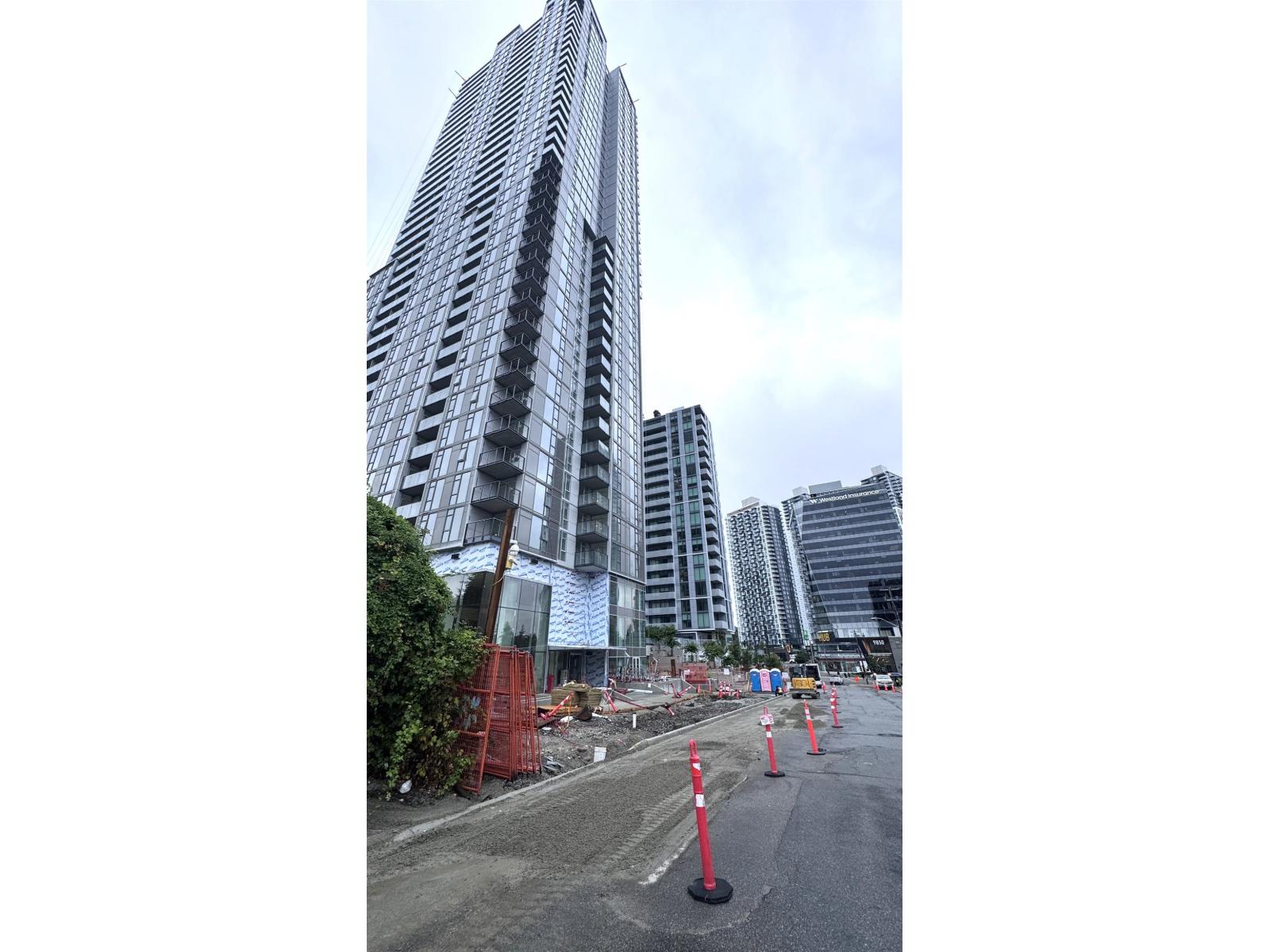 408 13573 98A AVENUE, Surrey, British Columbia