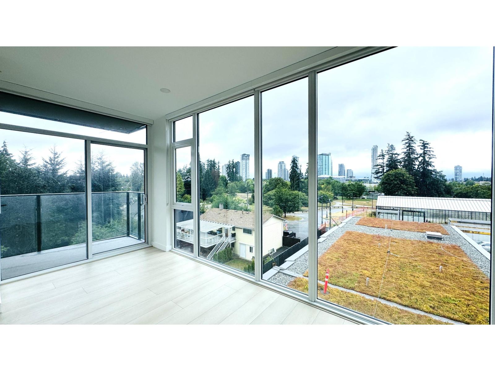 408 13573 98a Avenue, Surrey, British Columbia  V3T 0X1 - Photo 3 - R3064760