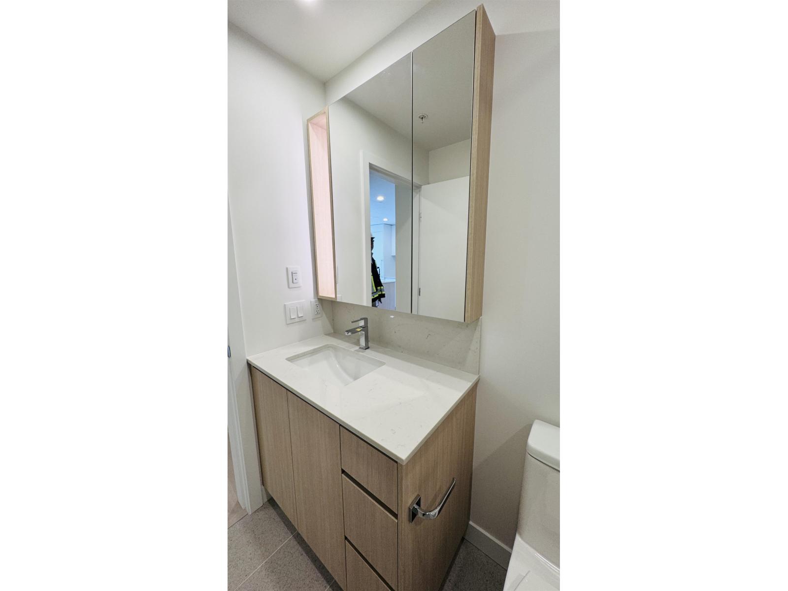 408 13573 98a Avenue, Surrey, British Columbia  V3T 0X1 - Photo 12 - R3064760