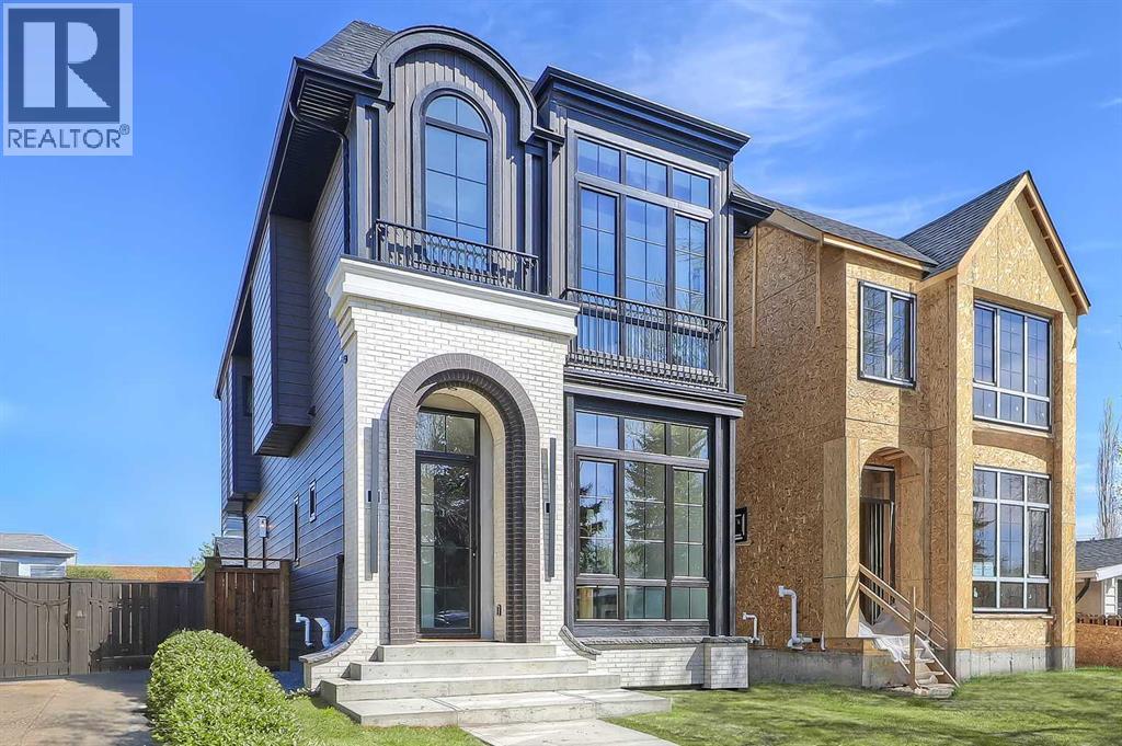 Property at 2322 54 Avenue SW image 2