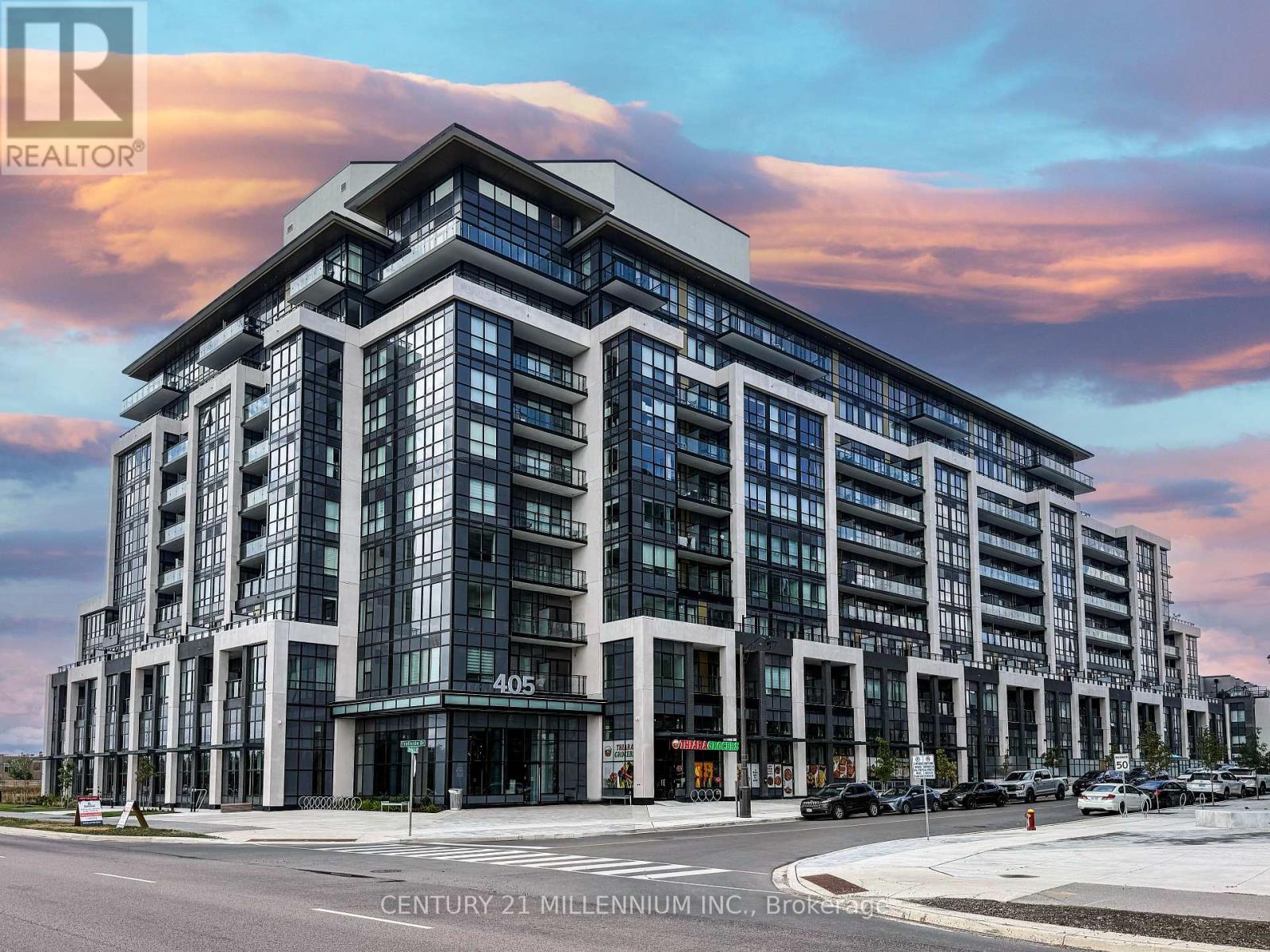 810 - 405 DUNDAS STREET W, Oakville, Ontario