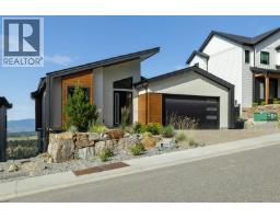 1018 Emslie Street, kelowna, British Columbia