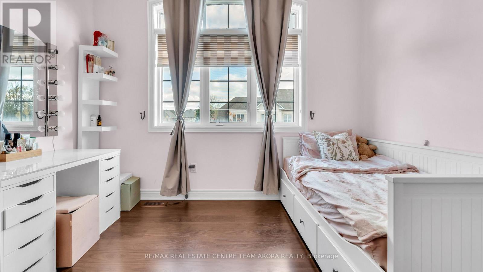 2 Berkwood Hollow, Brampton, Ontario  L6Y 0G8 - Photo 35 - W12502352