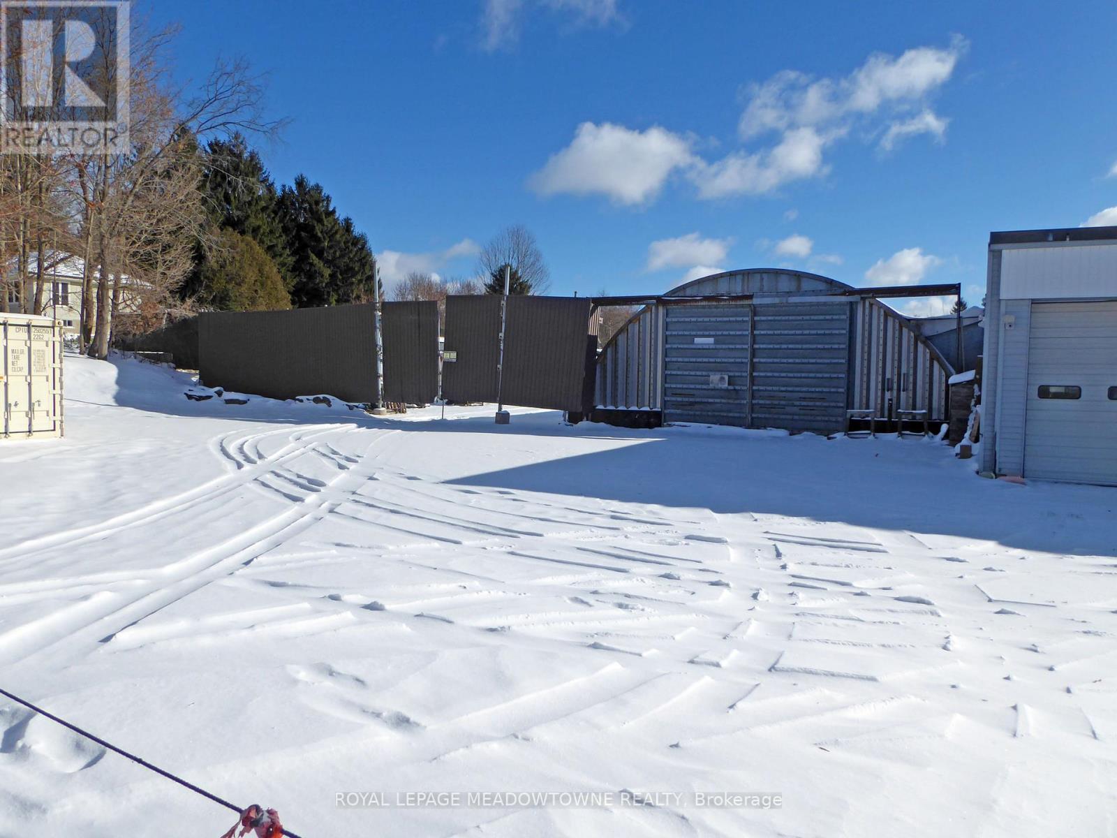 6148 32 Side Road, Halton Hills, Ontario  L7J 2L7 - Photo 5 - W12506828