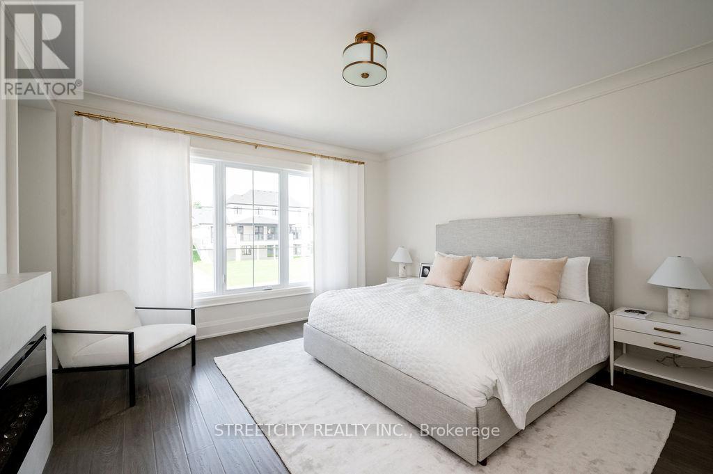 326 Manhattan Drive, London South, Ontario  N6K 4M7 - Photo 24 - X12513026