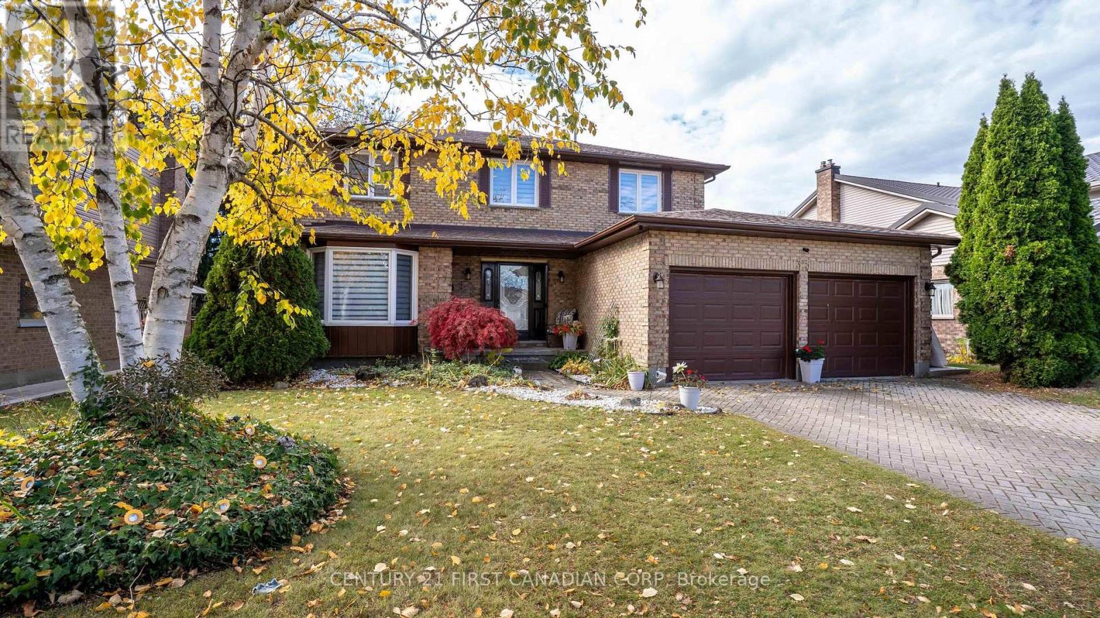 35 HUMMINGBIRD CRESCENT, London South, Ontario