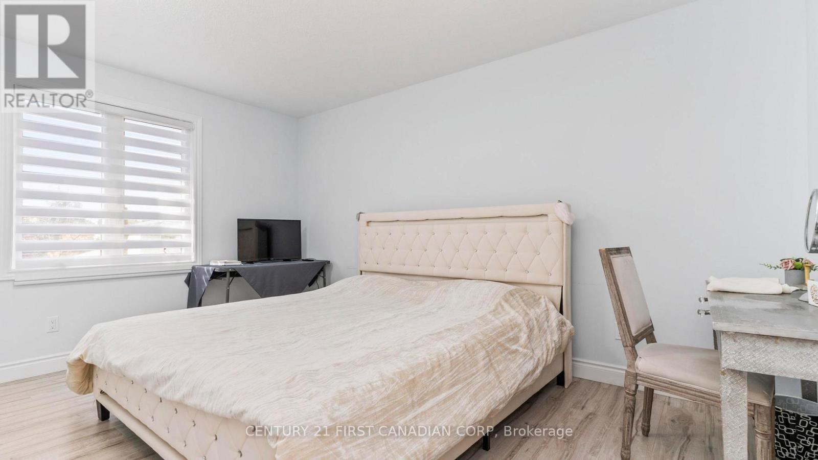 35 Hummingbird Crescent, London South, Ontario  N6J 4M3 - Photo 26 - X12513154