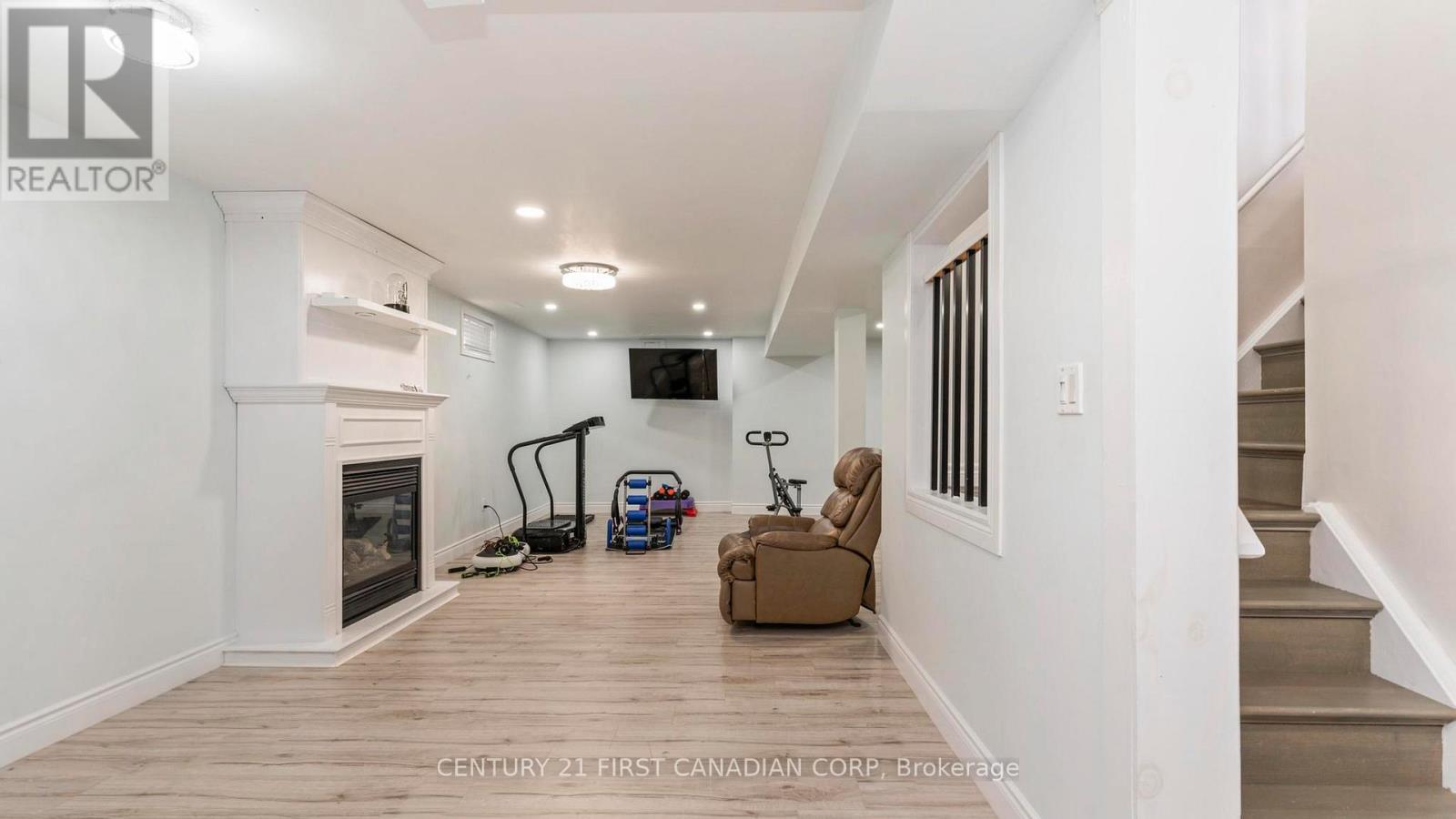 35 Hummingbird Crescent, London South, Ontario  N6J 4M3 - Photo 35 - X12513154