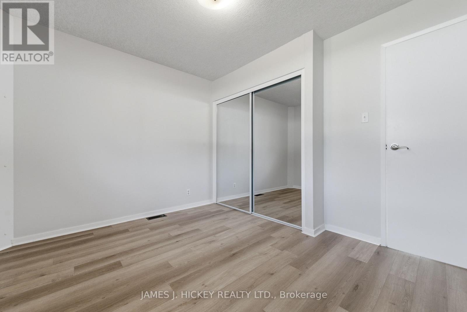 56 Beach Avenue, Deep River, Ontario K0J 1P0 - Photo 15 - X12513076