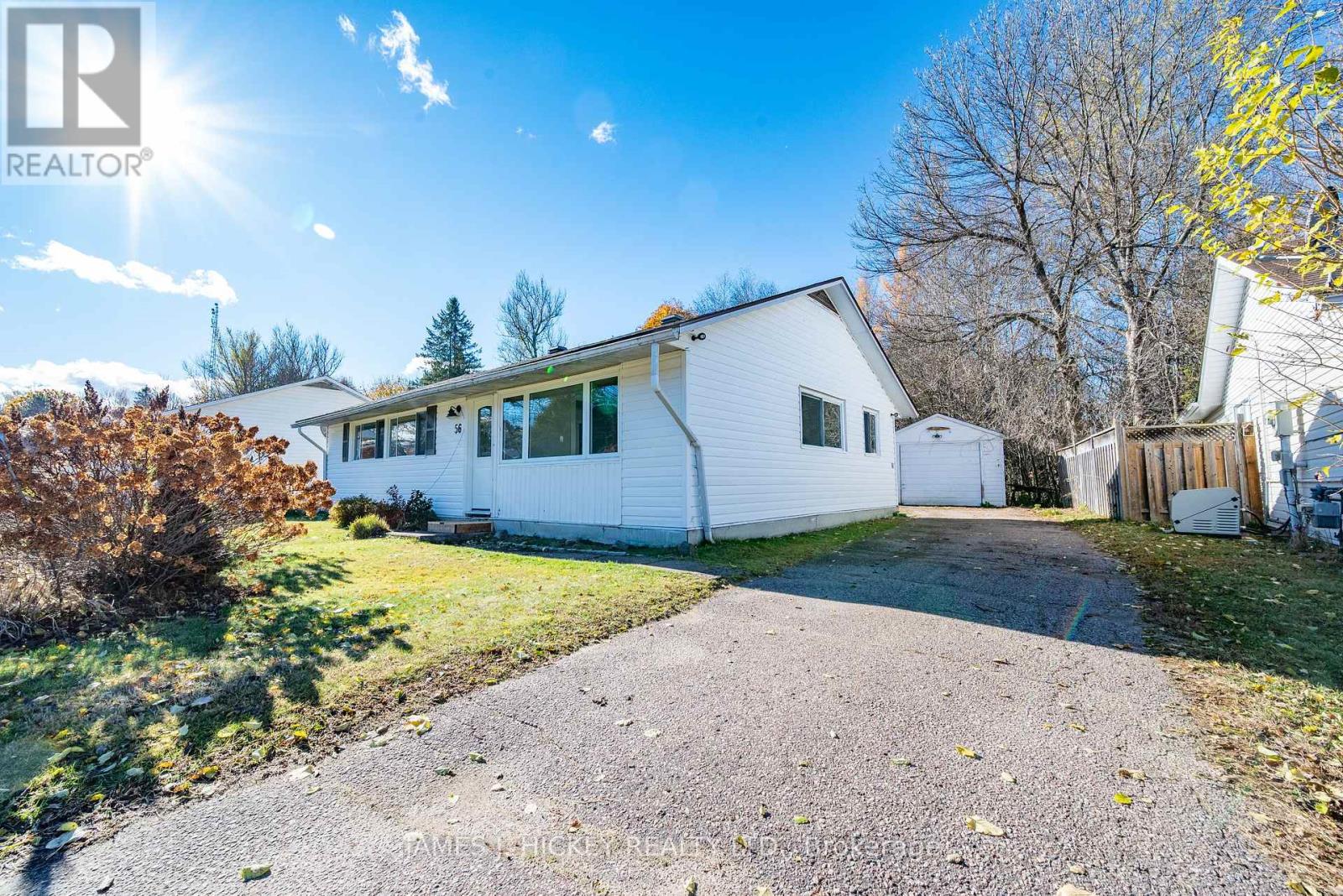 56 Beach Avenue, Deep River, Ontario K0J 1P0 - Photo 24 - X12513076