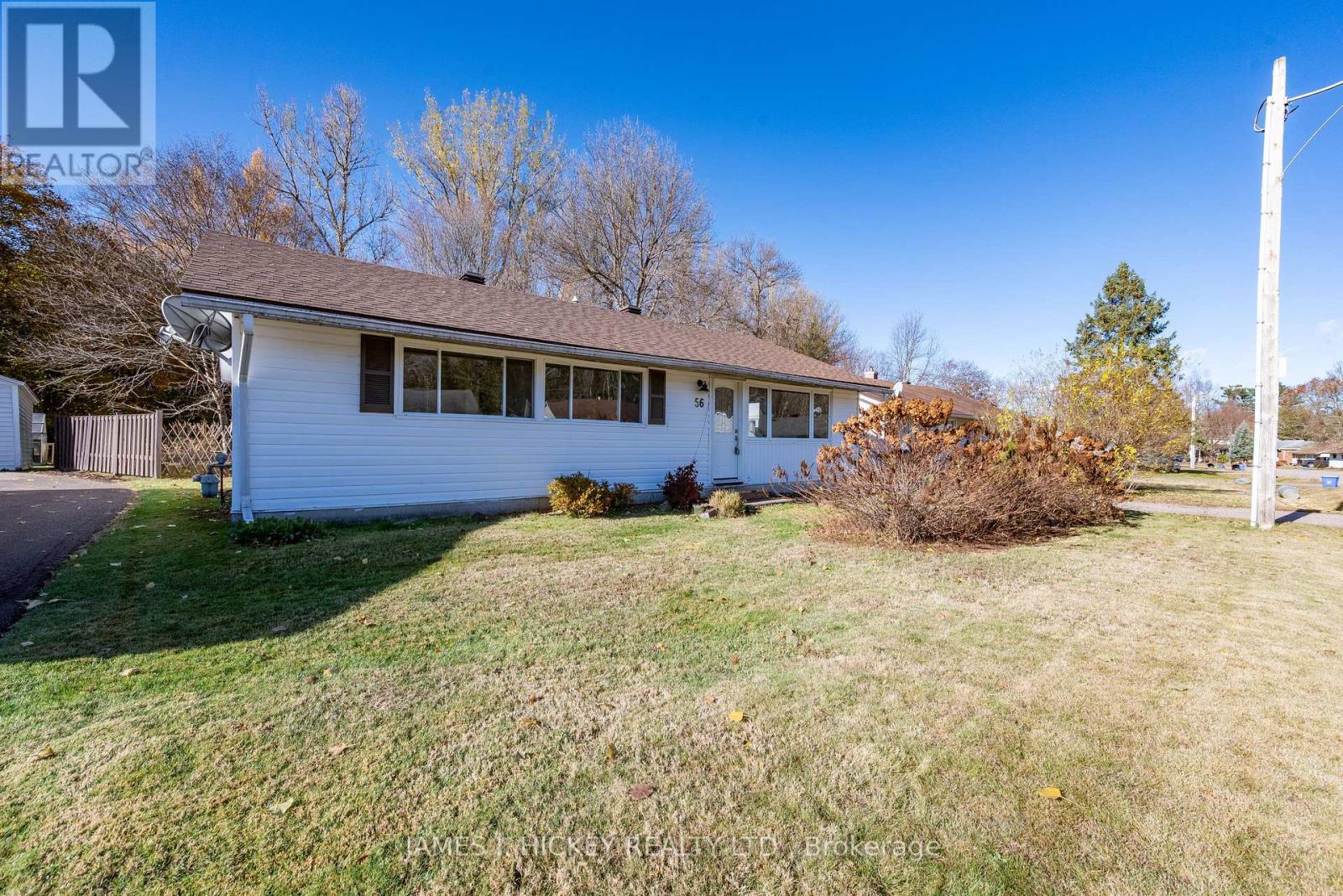 56 Beach Avenue, Deep River, Ontario K0J 1P0 - Photo 31 - X12513076