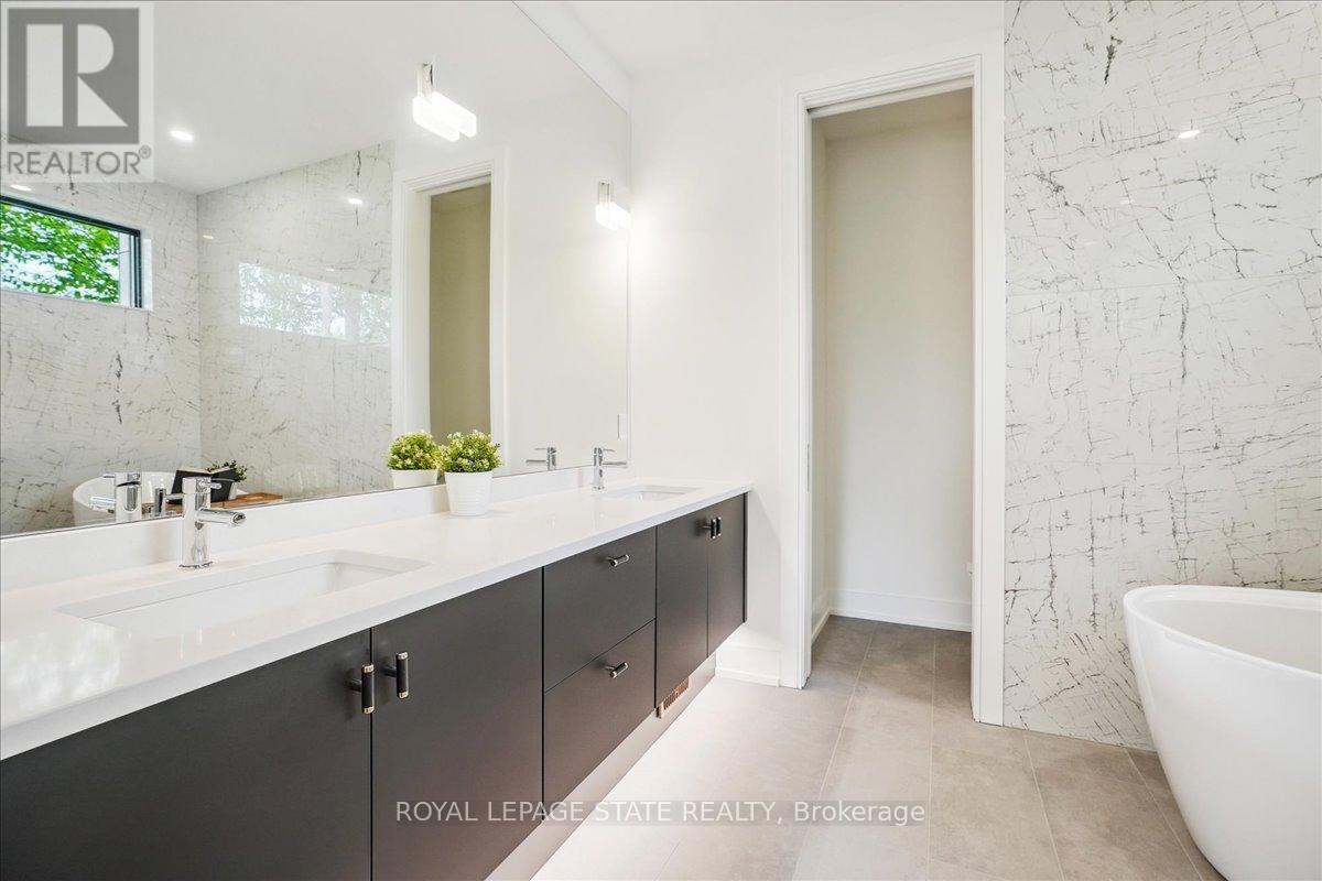 1613 G Lookout Street, Pelham, Ontario  L3E 0V2 - Photo 29 - X12512762