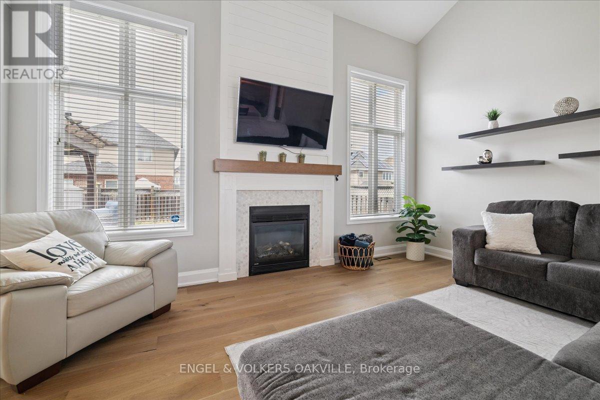 112 Fletcher Road, Hamilton, Ontario  L0R 1P0 - Photo 12 - X12512902