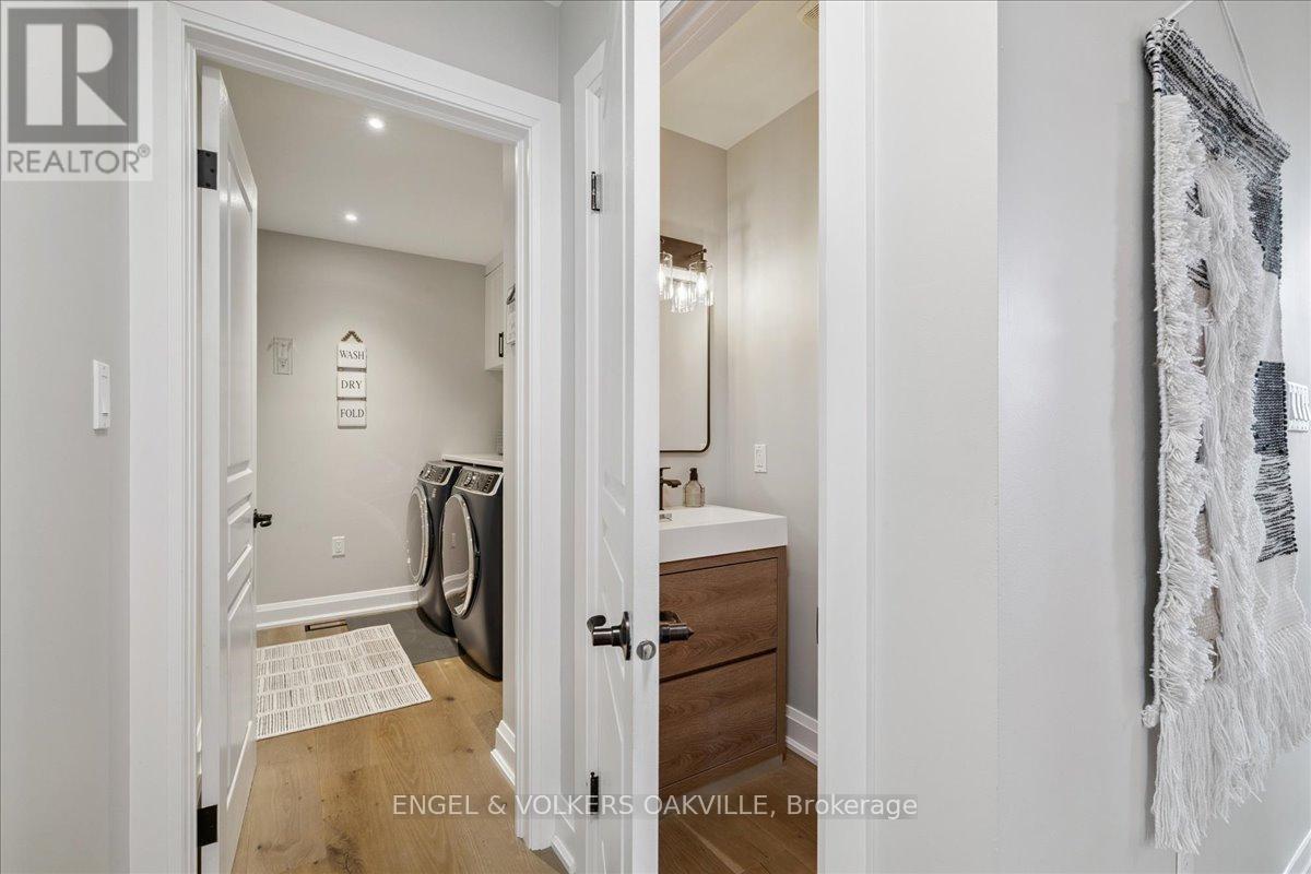 112 Fletcher Road, Hamilton, Ontario  L0R 1P0 - Photo 18 - X12512902