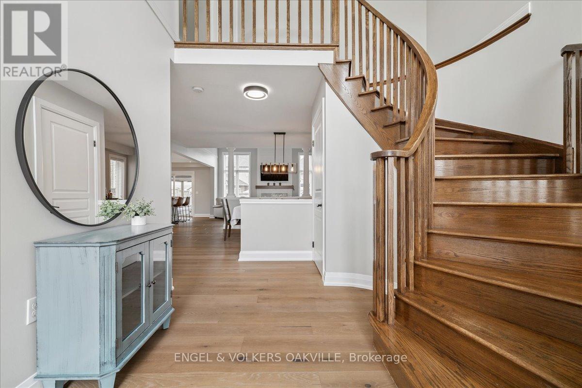 112 Fletcher Road, Hamilton, Ontario  L0R 1P0 - Photo 3 - X12512902