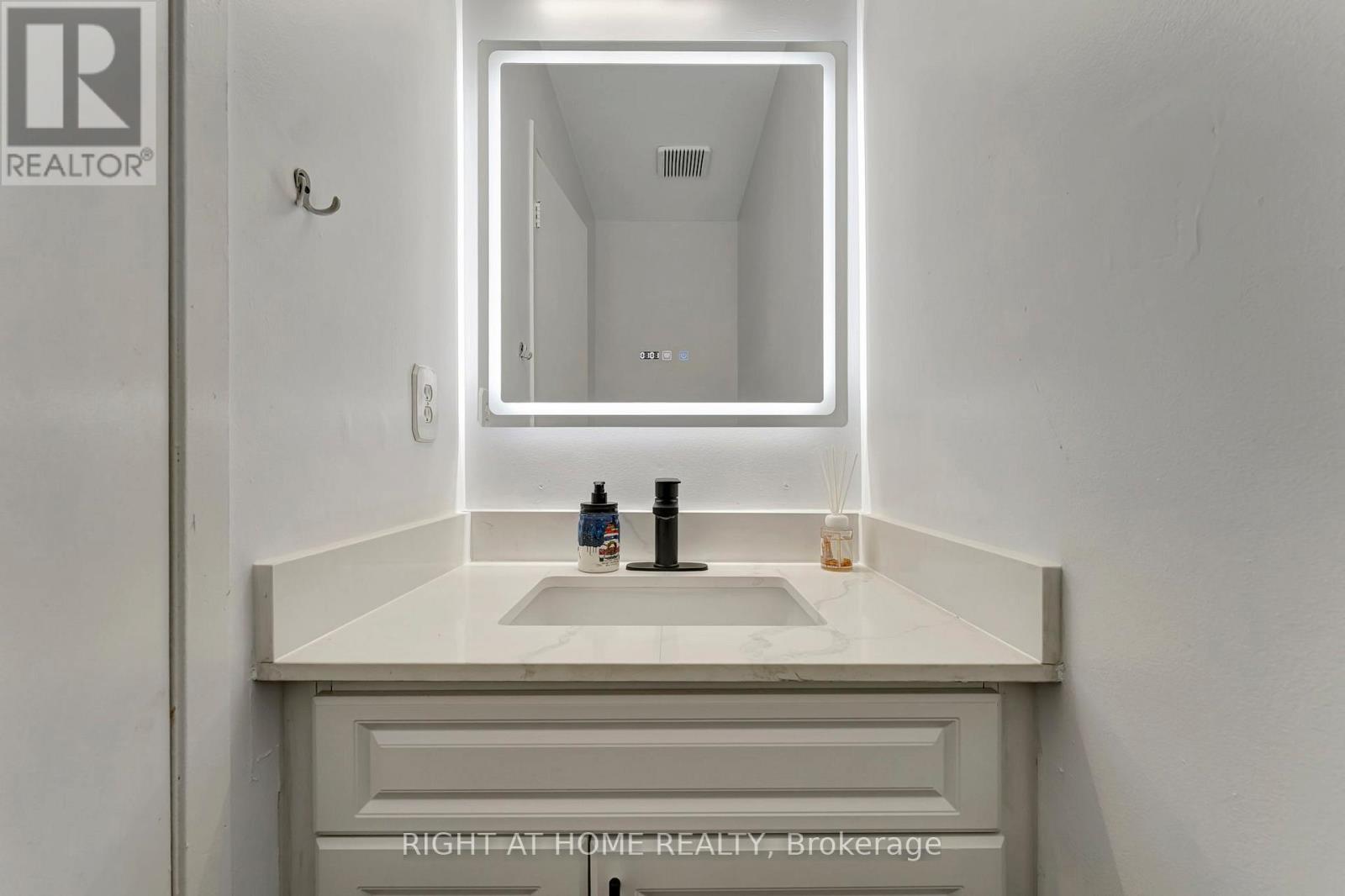 37 - 175 Cedar Street, Cambridge, Ontario  N1S 4X9 - Photo 7 - X12512932