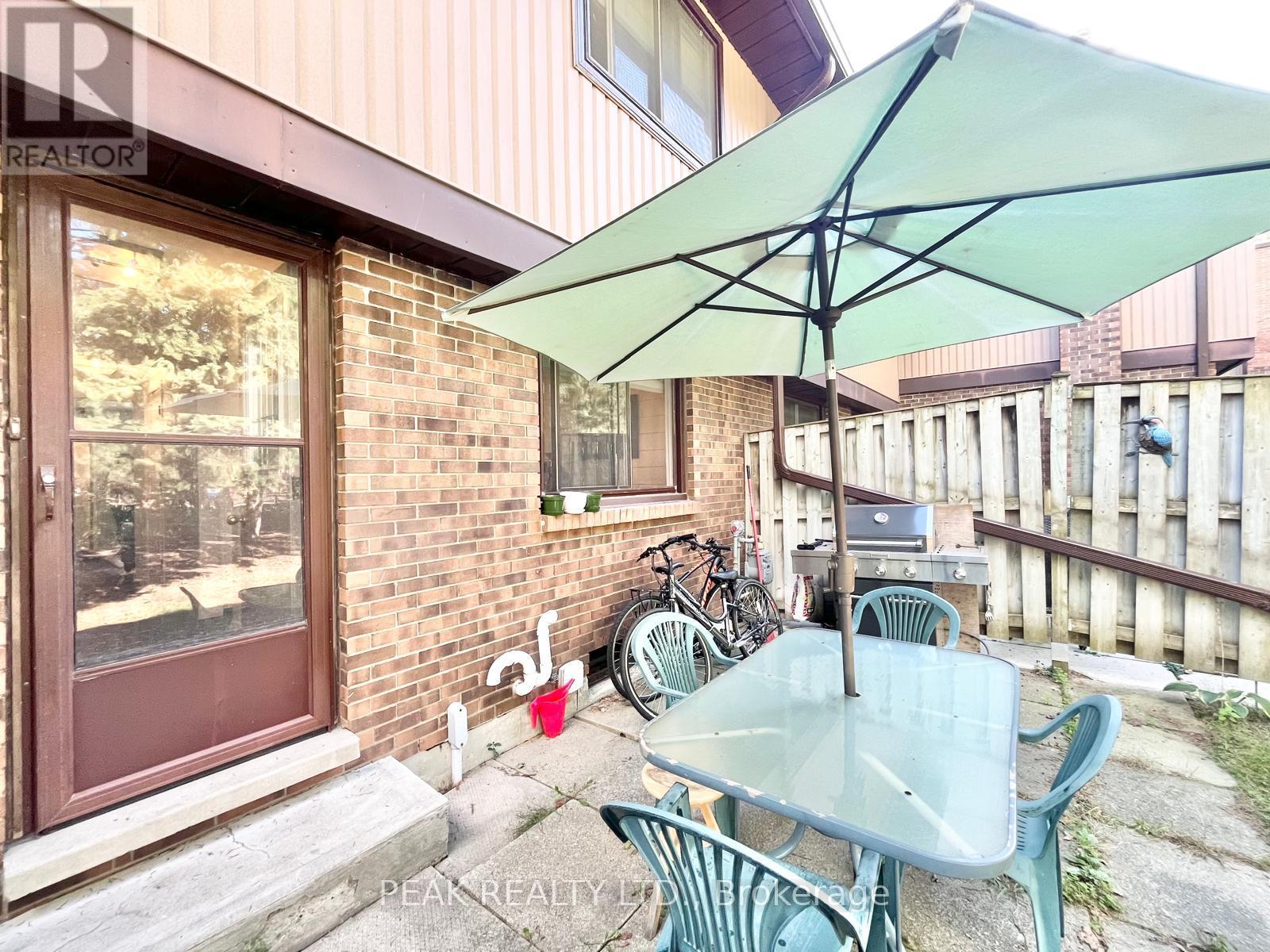 8 - 279 Sandowne Drive, Waterloo, Ontario  N2K 2C1 - Photo 26 - X12512992