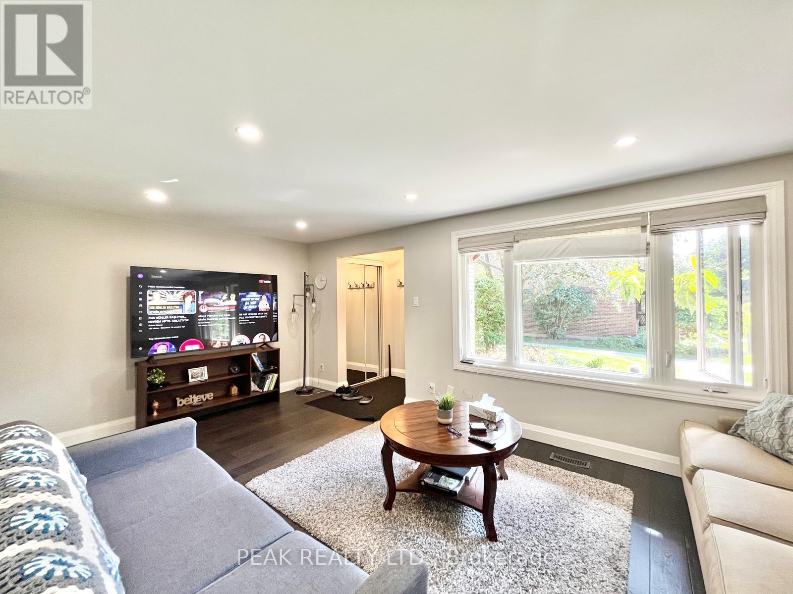 8 - 279 Sandowne Drive, Waterloo, Ontario  N2K 2C1 - Photo 6 - X12512992